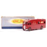 DINKY TOYS BOXED 981 BRITISH RAILWAYS HORSE BOX