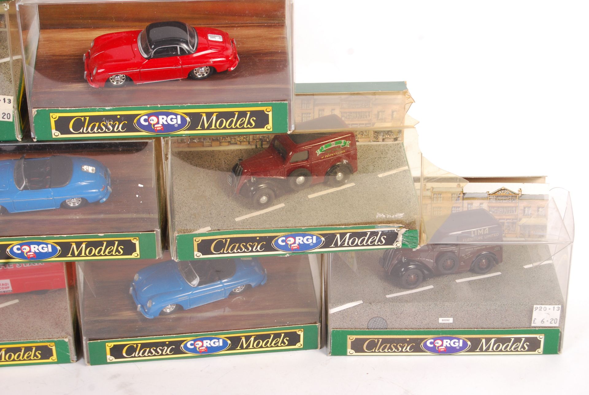 COLLECTION OF 13 CORGI CLASSIC BOXED MODELS. - Bild 4 aus 5