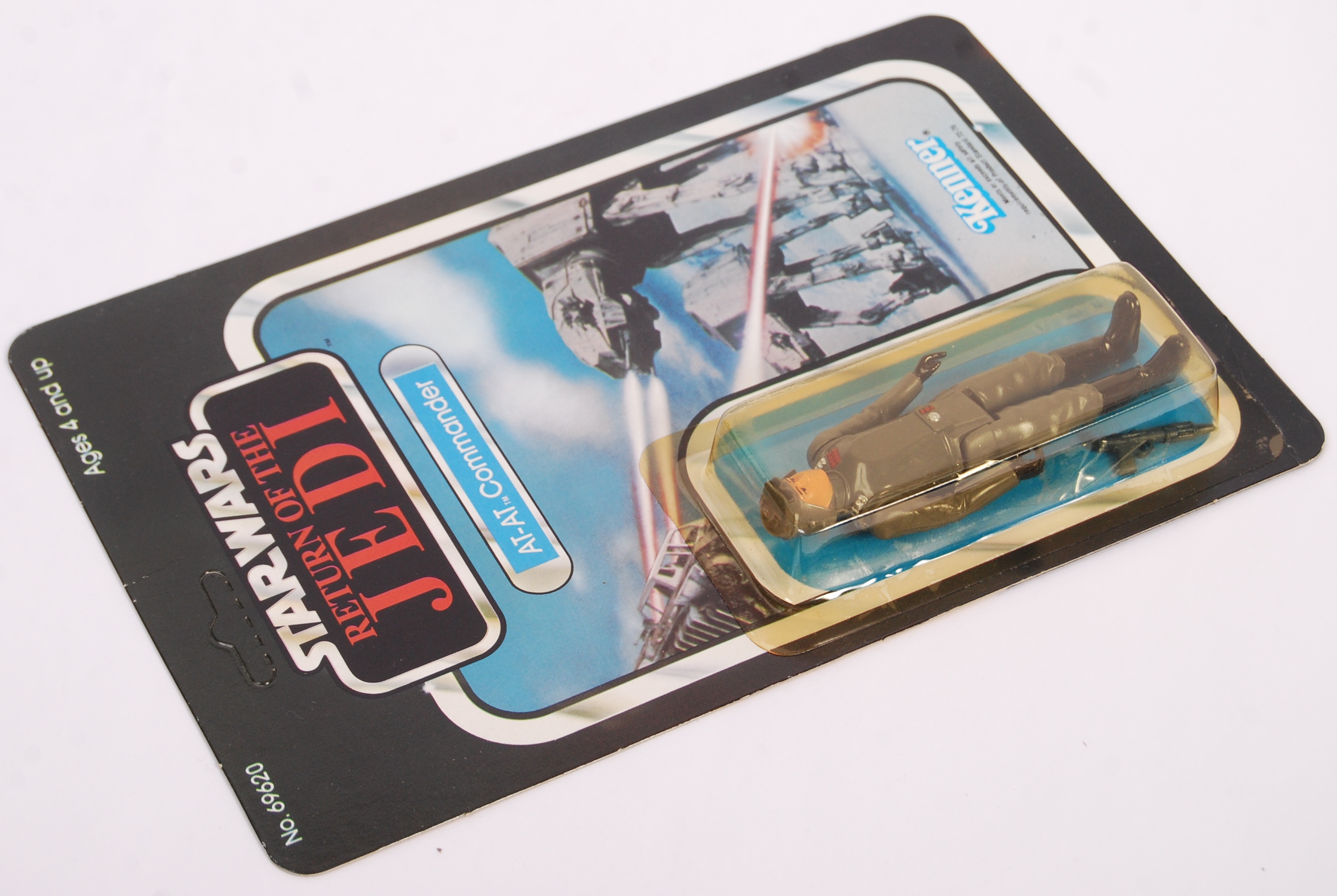 VINTAGE KENNER EX-SHOP STOCK CARDED MOC ACTION FIG - Image 4 of 5