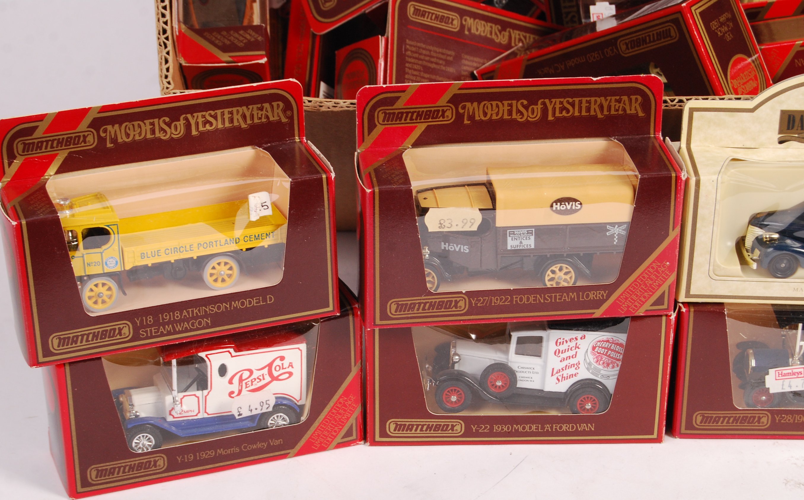 COLLECTION OF ASSORTED BOXED DIECAST MODEL CARS - Image 2 of 5