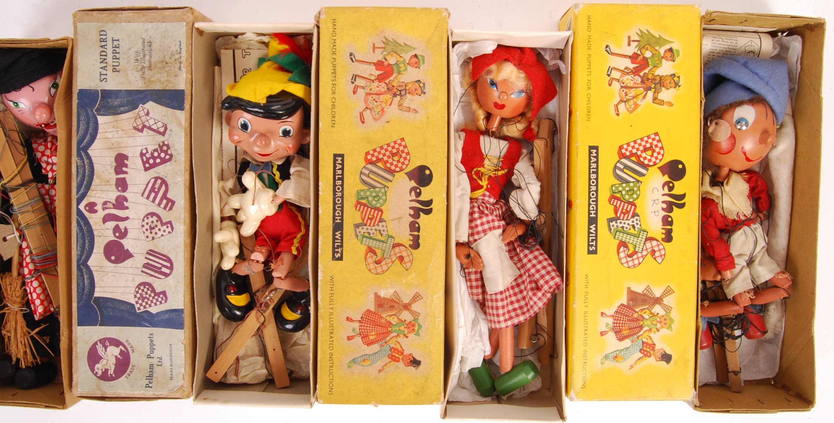 COLLECTION OF VINTAGE BOXED PELHAM PUPPETS - NODDY, PINOCCHIO ETC