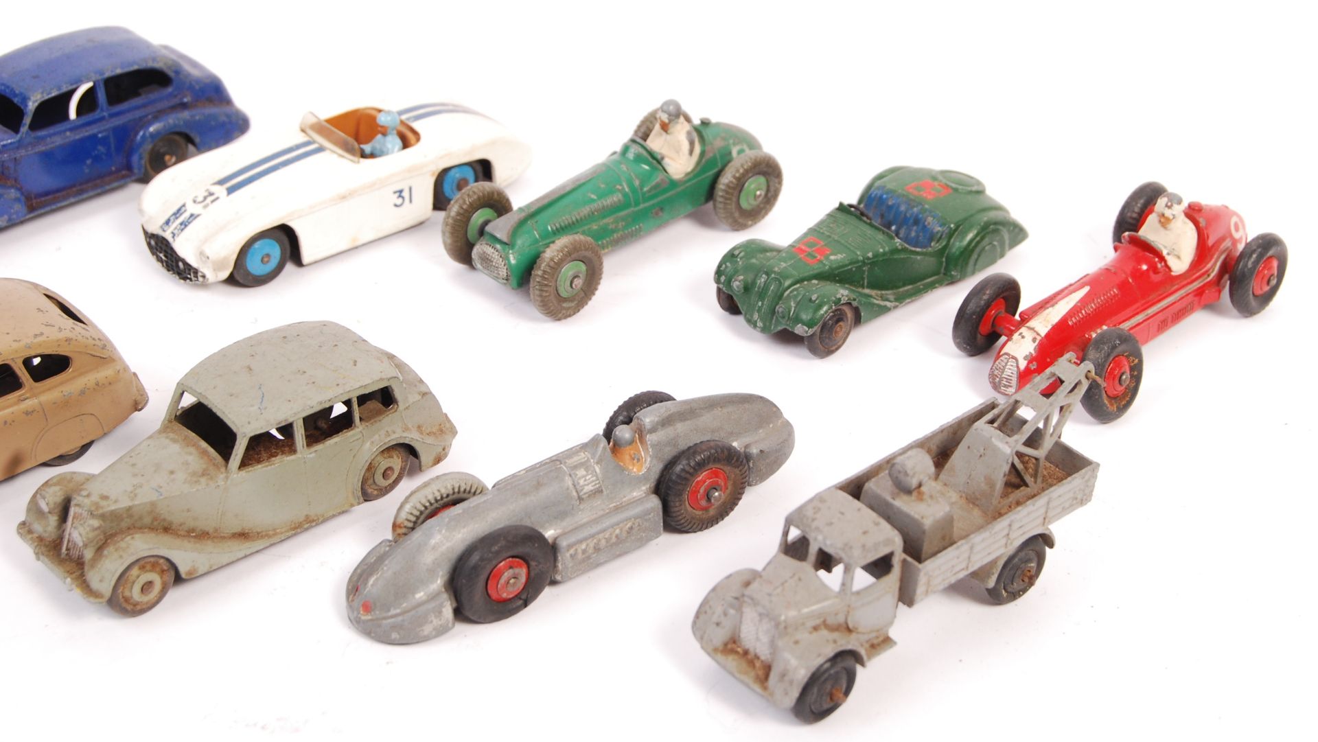 COLLECTION OF EARLY / VINTAGE DINKY TOYS DIECAST MODELS - Bild 4 aus 4
