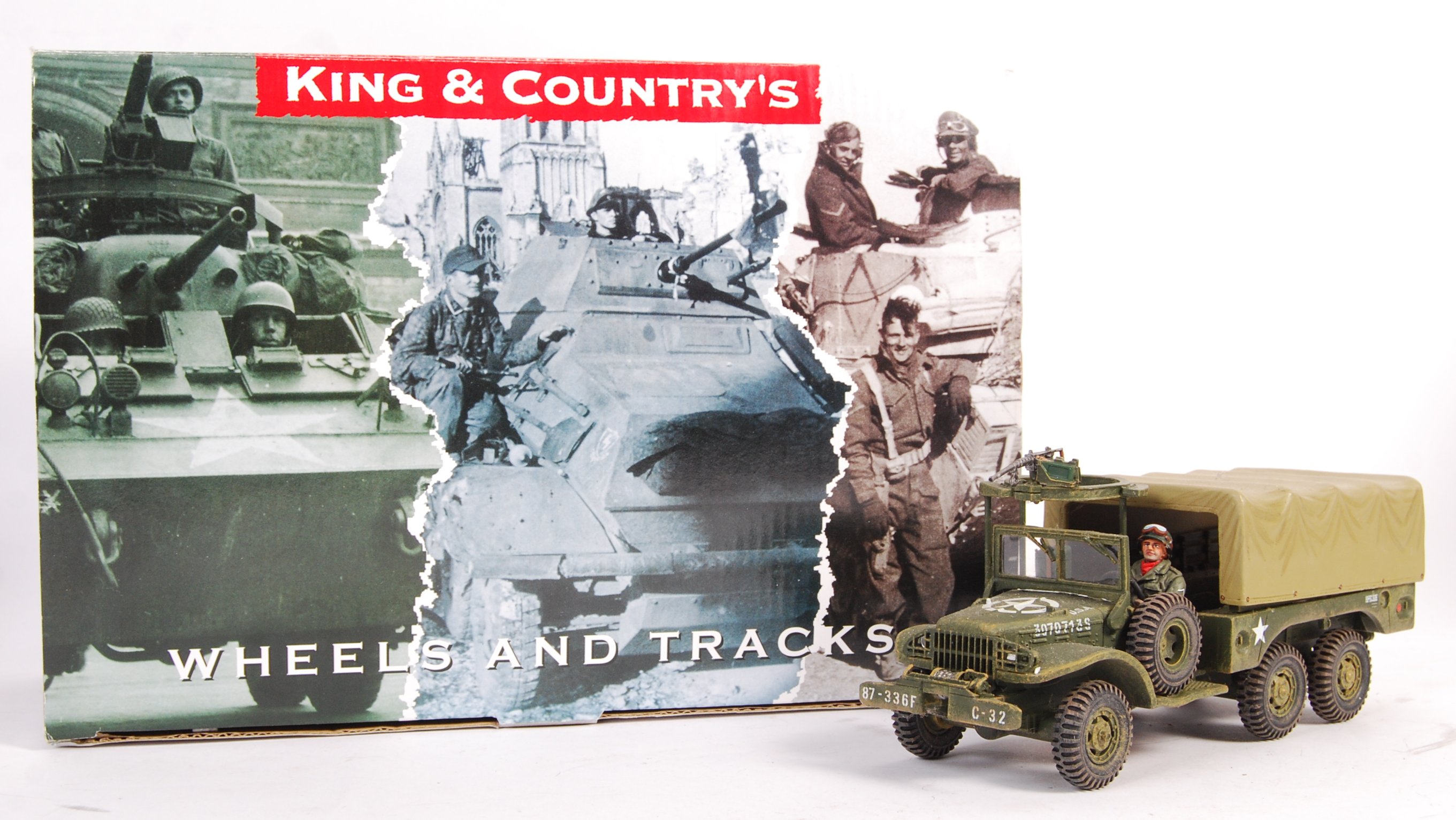 KING & COUNTRY BOXED 1:30 SCALE MODEL BATTLE OF THE BULGE VEHICLE - Image 2 of 6