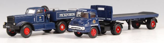 RARE PRE-PRODUCTION CORGI PROTOTYPE PICKFORDS DIECAST MODEL