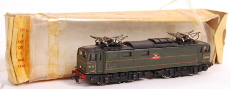 TRIX TWIN 00 GAUGE BOXED TRITON PANTOGRAPH LOCOMOTIVE.