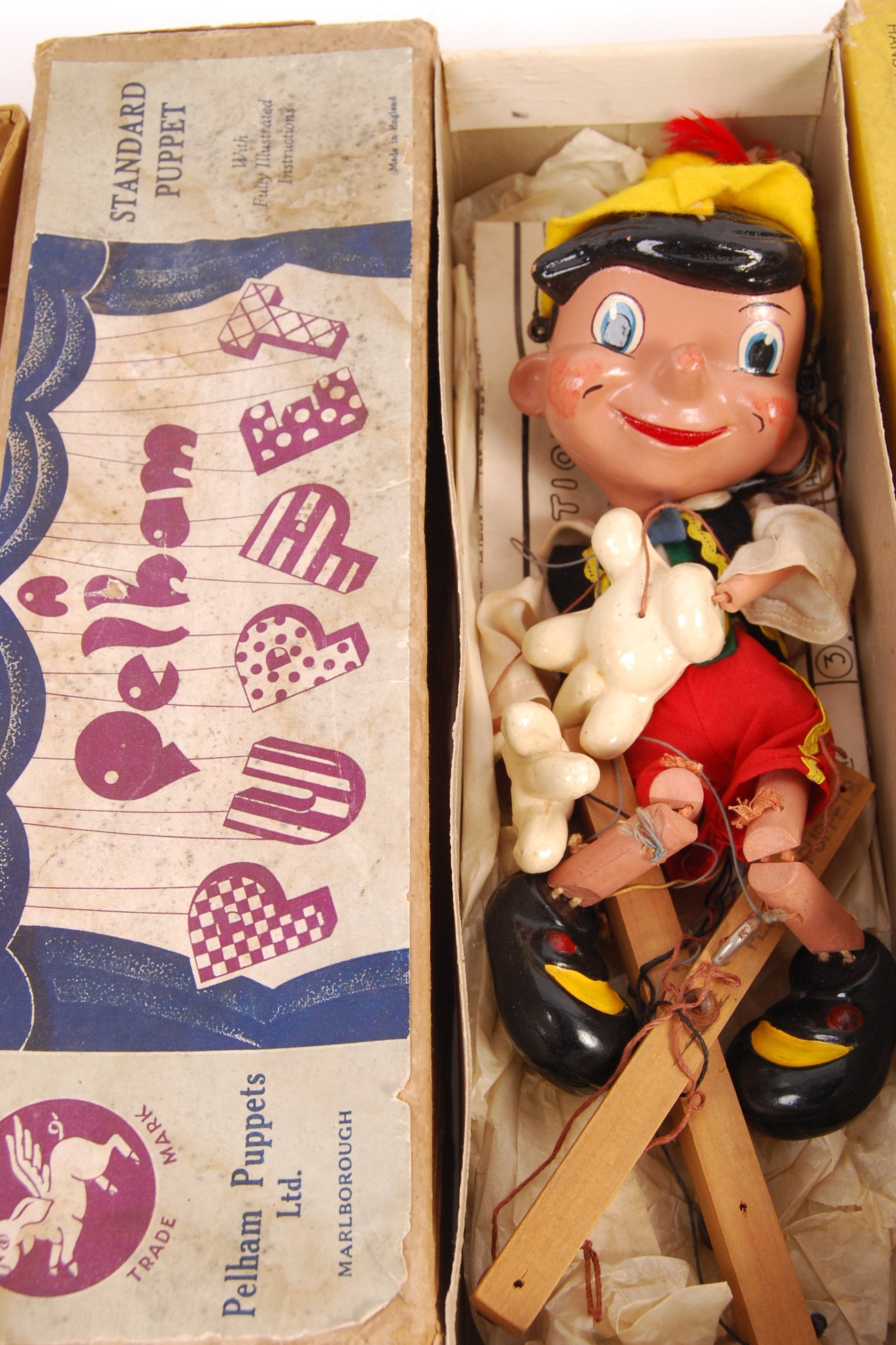 COLLECTION OF VINTAGE BOXED PELHAM PUPPETS - NODDY, PINOCCHIO ETC - Image 3 of 6