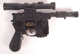 VINTAGE KENNER HAN SOLO BATTERY OPERATED BLASTER G