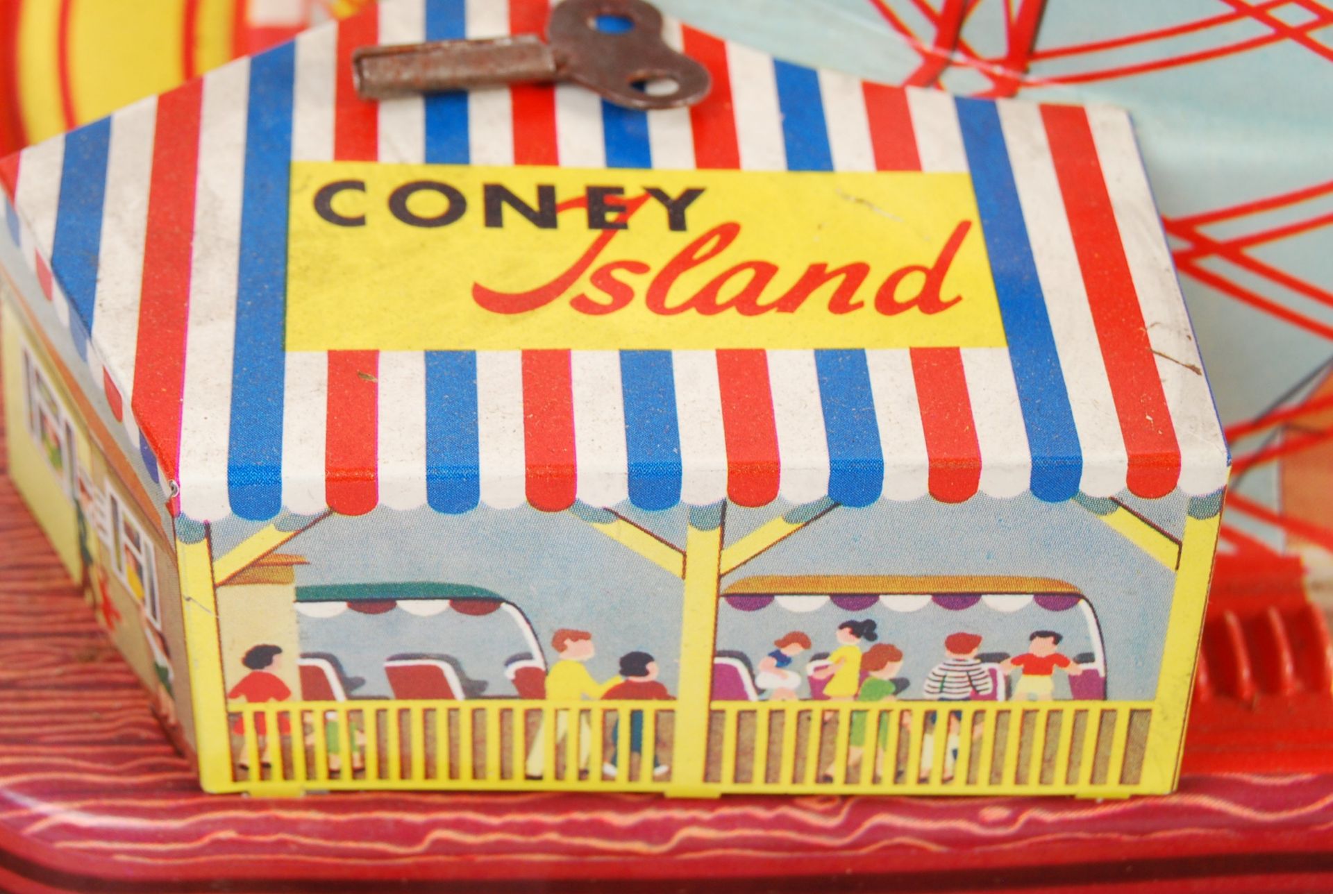 VINTAGE 1960S TECHNOFIX TINPLATE CONEY ISLAND SET - Bild 4 aus 7