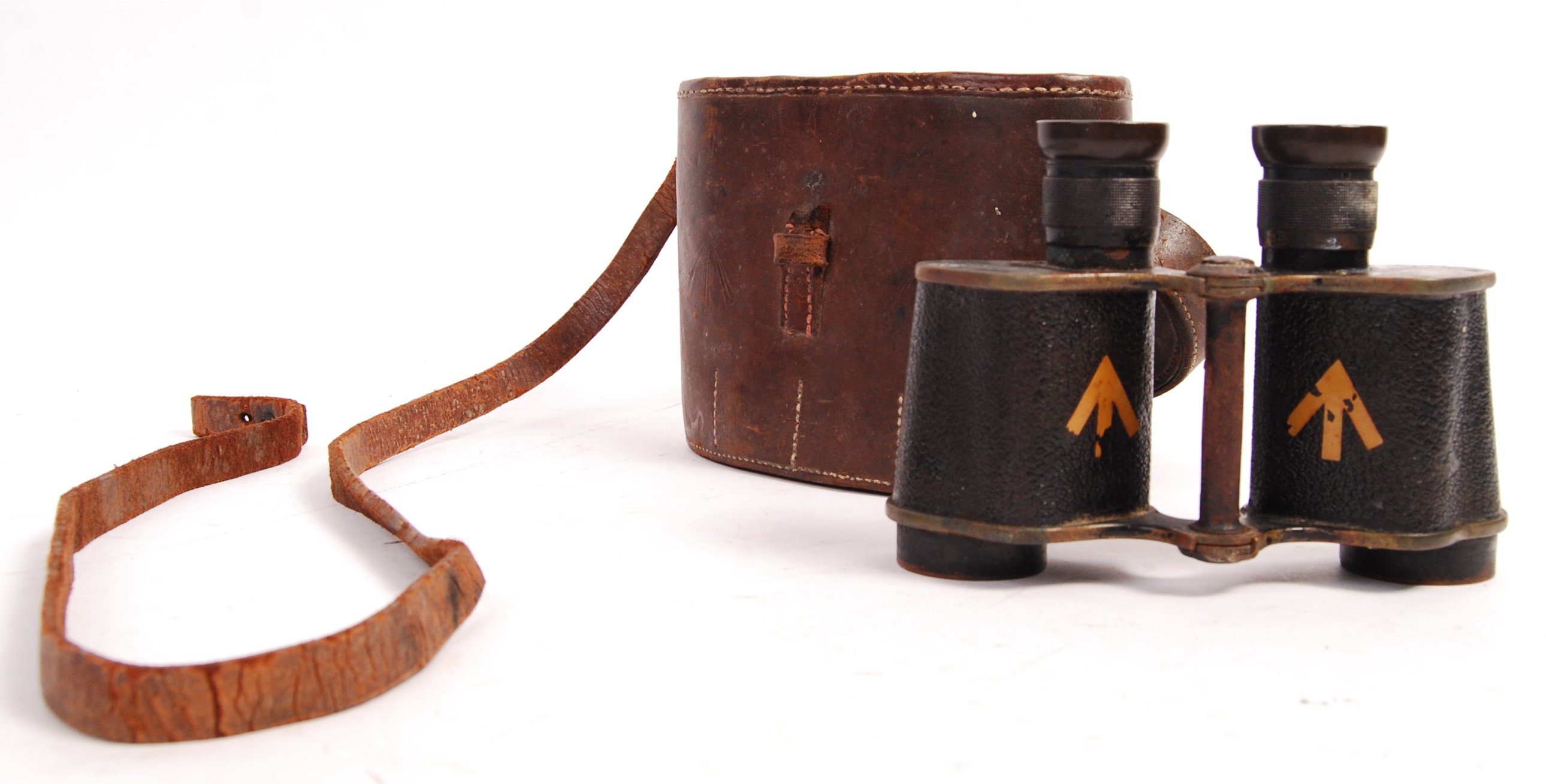 WWII SECOND WORLD WAR ROSS LONDON BINOCULARS IN CASE