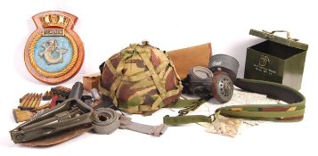 LARGE ASSORTED COLLECTION OF 20TH / 21ST CENTURY MILITARIA
