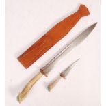 FINE LATE 20TH CENTURY PATTERN WELD STEEL HUNTING KNIFE SET