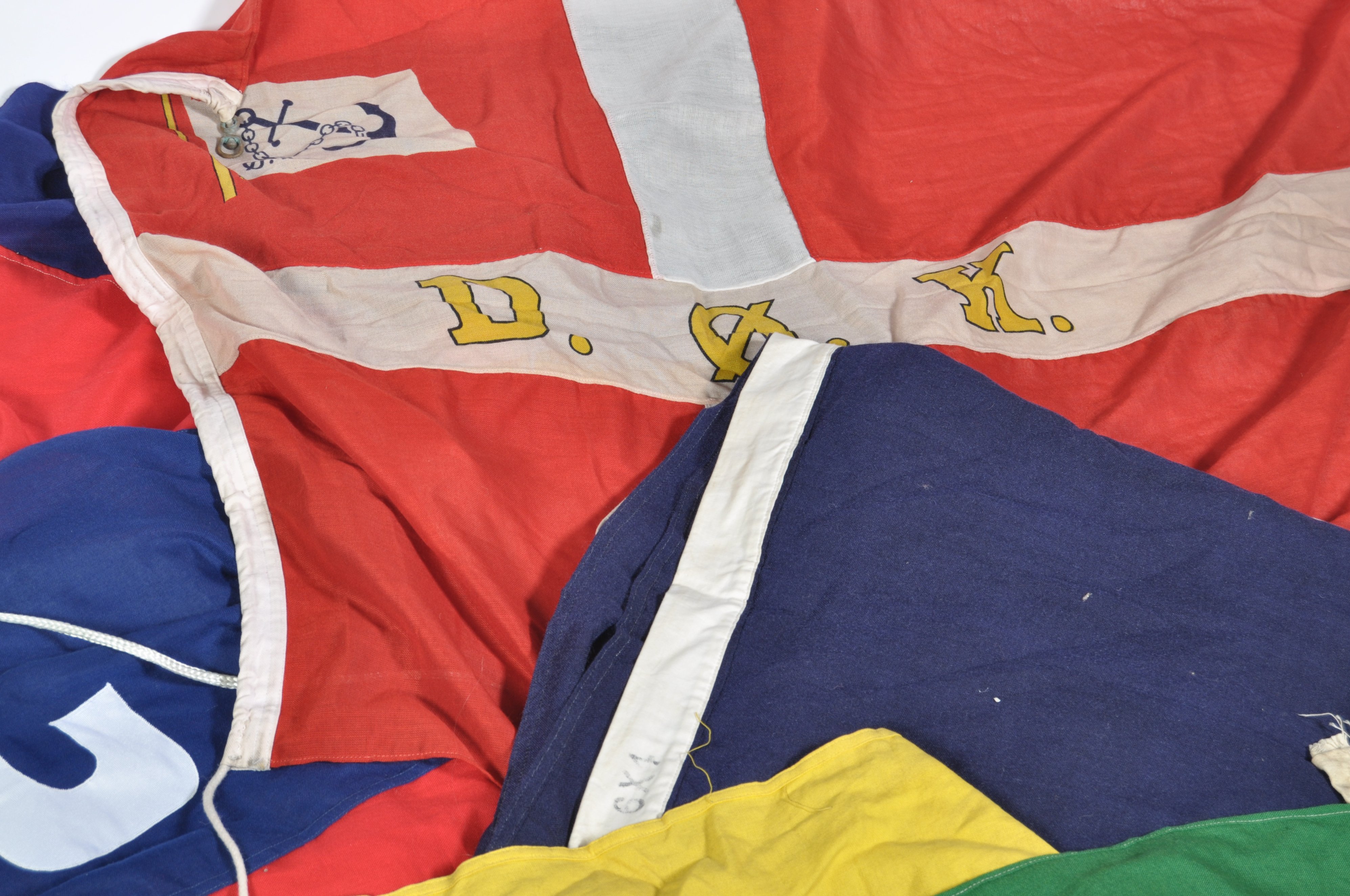 COLLECTION OF ASSORTED SHIPPING LINE FLAGS - Image 5 of 7