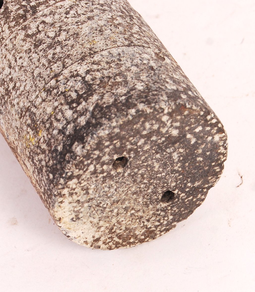 ORIGINAL WWII SECOND WORLD WAR INERT INCENDIARY BOMB - Image 3 of 3