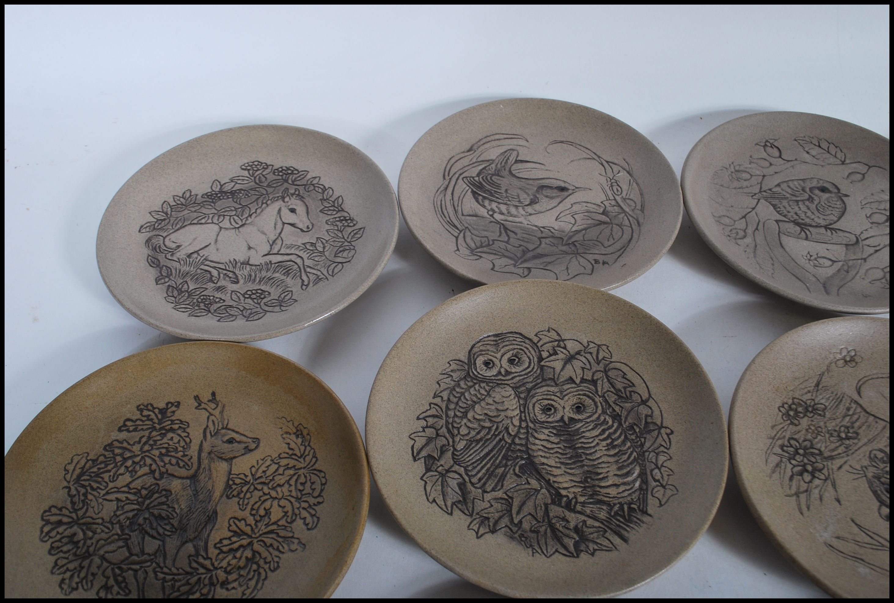 A collection of Poole pottery collectors stoneware animal plaques / small plates by Barbara Linley - Image 3 of 10
