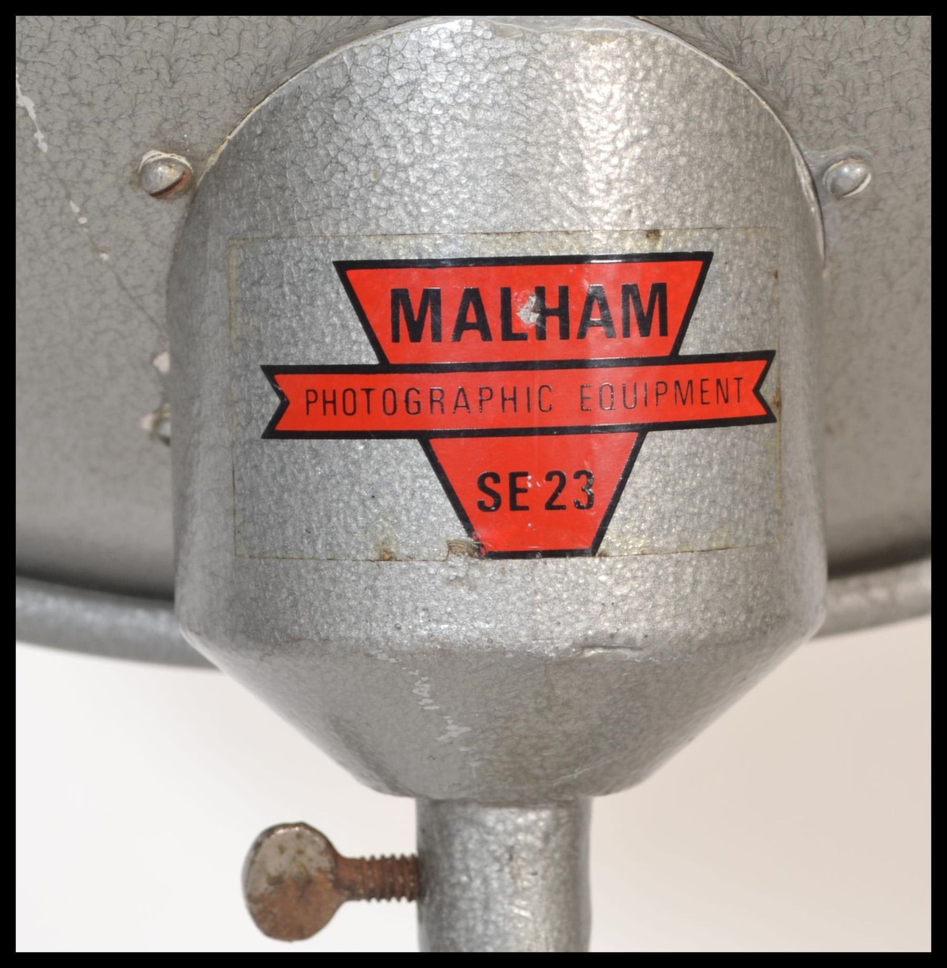 A retro mid 20th Century floor standing film / photography lamp light by Malham. Model SE23. - Image 5 of 5
