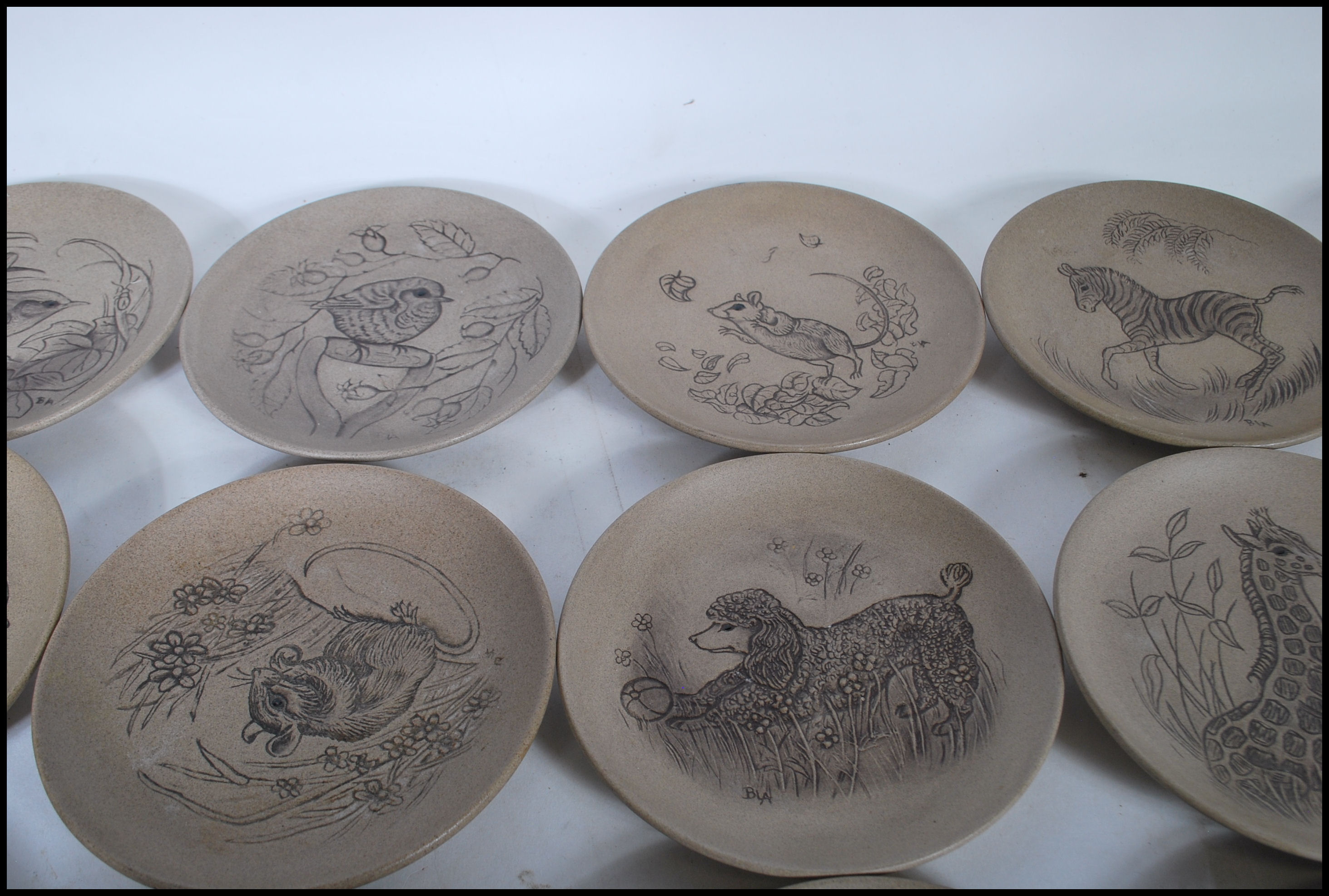 A collection of Poole pottery collectors stoneware animal plaques / small plates by Barbara Linley - Image 4 of 10