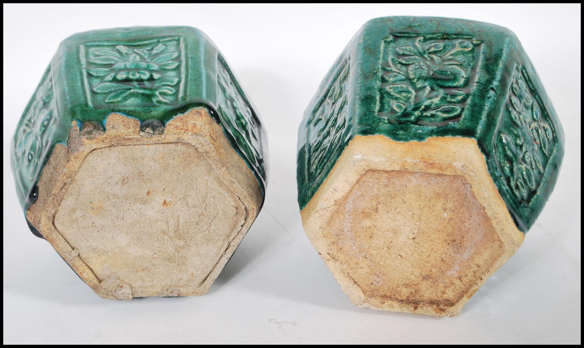 A pair of late 19th Century Chinese stoneware ginger jars of hexagonal form having panels of - Bild 4 aus 4
