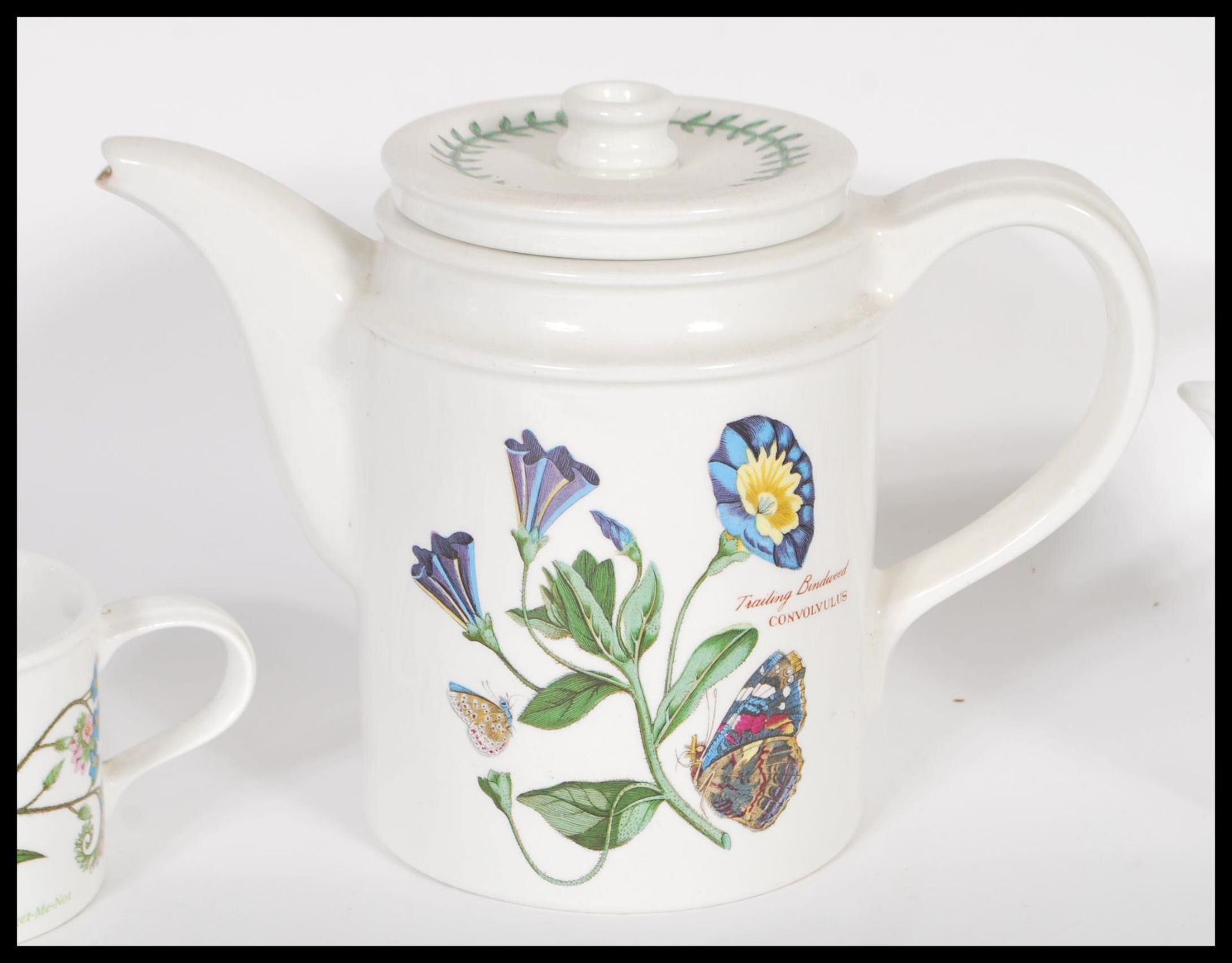 A small collection of Portmeirion Evesham ware ceramics to include teapot, creamers, lidded sugar - Image 2 of 8