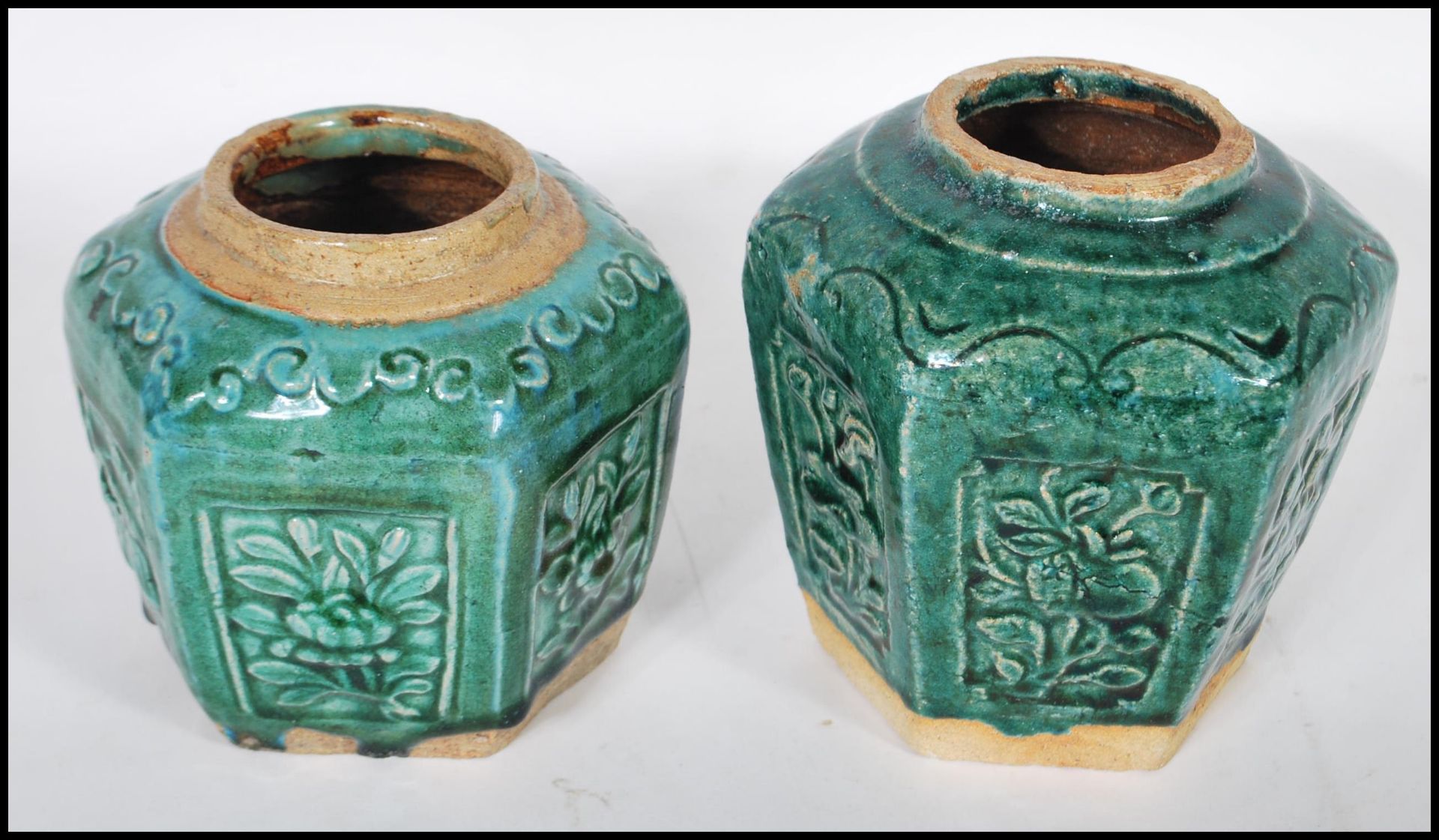 A pair of late 19th Century Chinese stoneware ginger jars of hexagonal form having panels of - Bild 2 aus 4