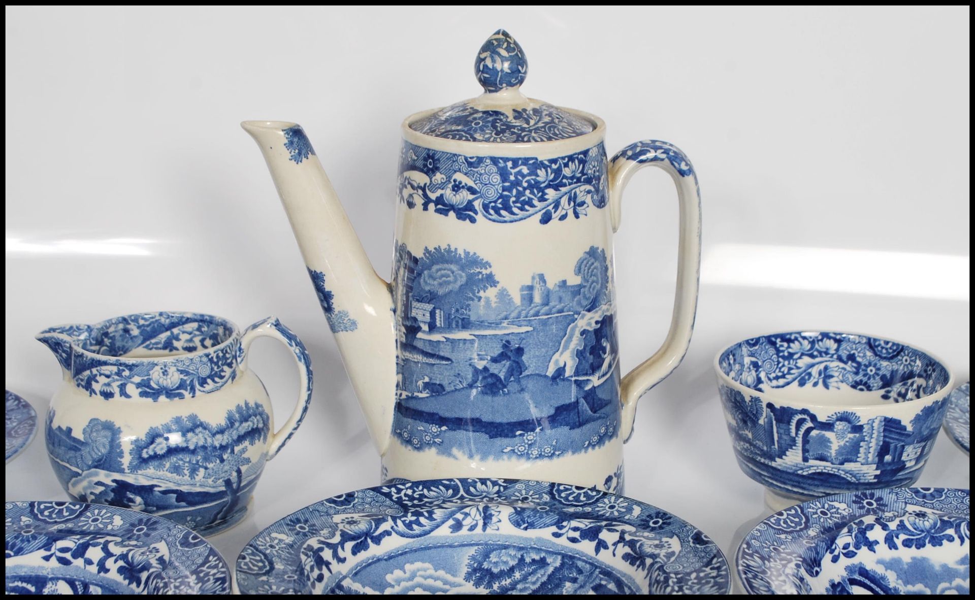 A mid 20th Century Copeland and Spode coffee services in the transfer printed Italian pattern - Bild 3 aus 7