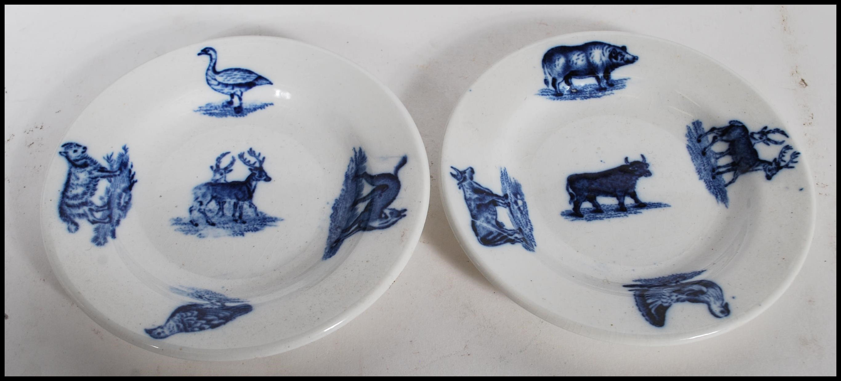 A group of 19th Century blue and white English china wares to include a large willow pattern - Image 5 of 15