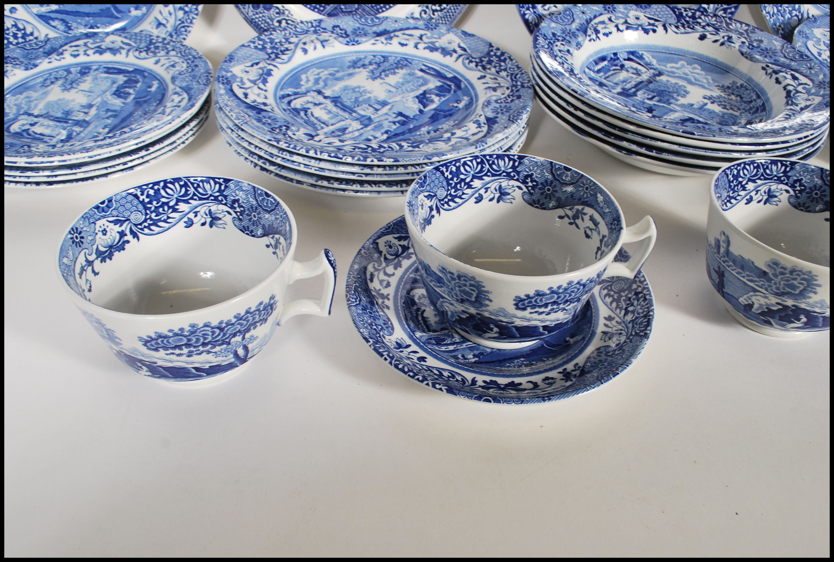 A quantity of 20th Century blue and white printed Spode Italian pattern china wares comprising of - Image 8 of 9