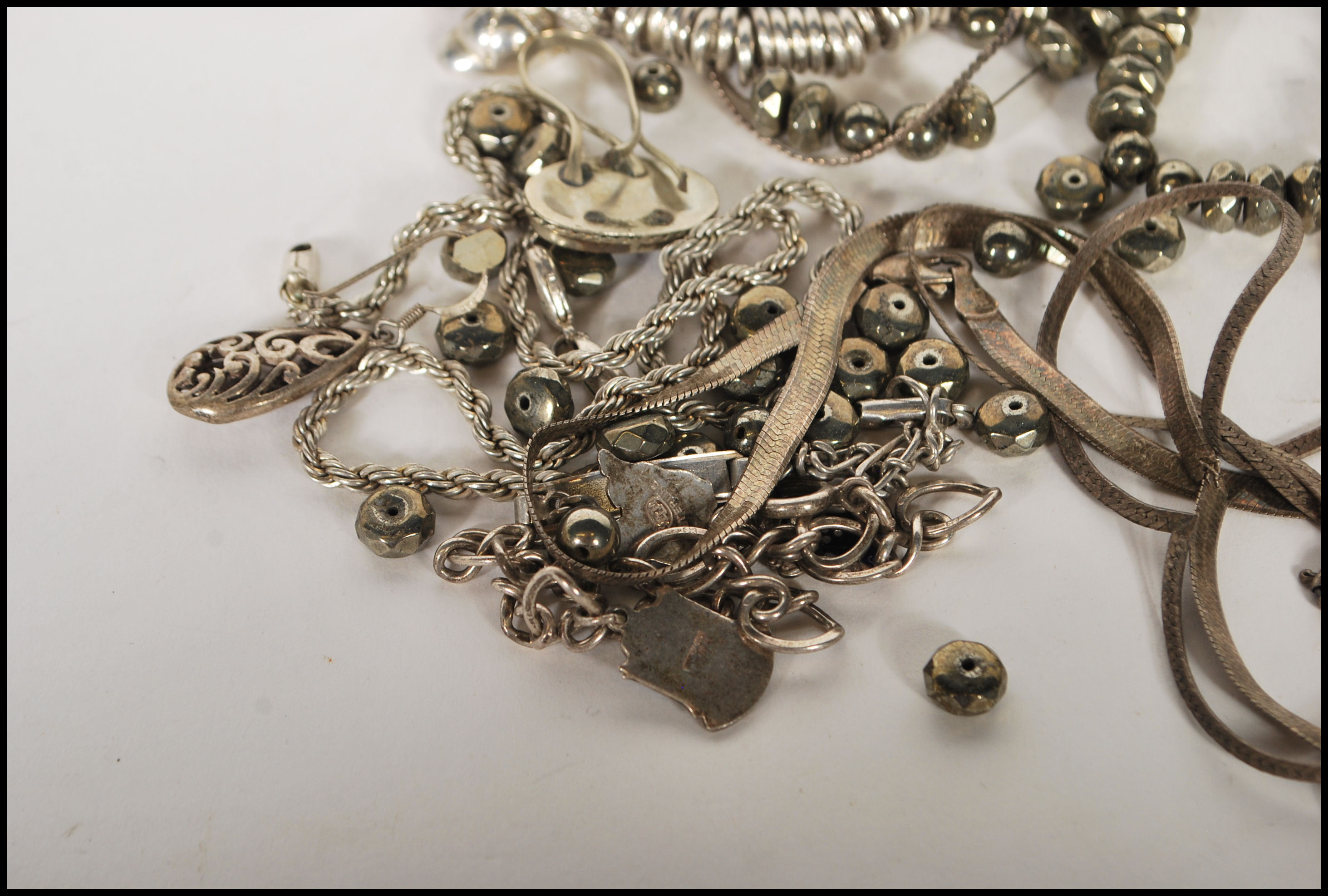 A selection of silver and silver white metal jewellery to include a selection of necklaces including - Image 2 of 6