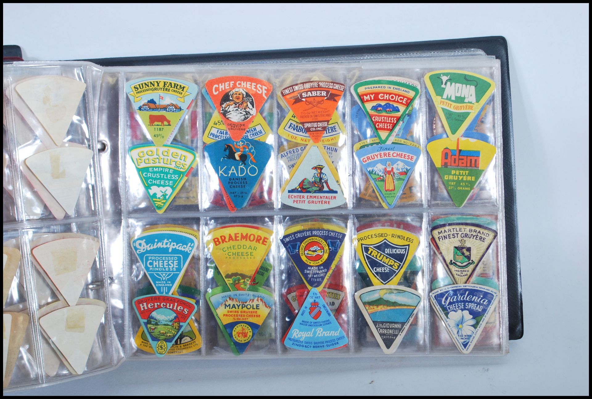 A vast collection of vintage 20th Century Cheese Labels from across Europe and England to include - Bild 8 aus 17