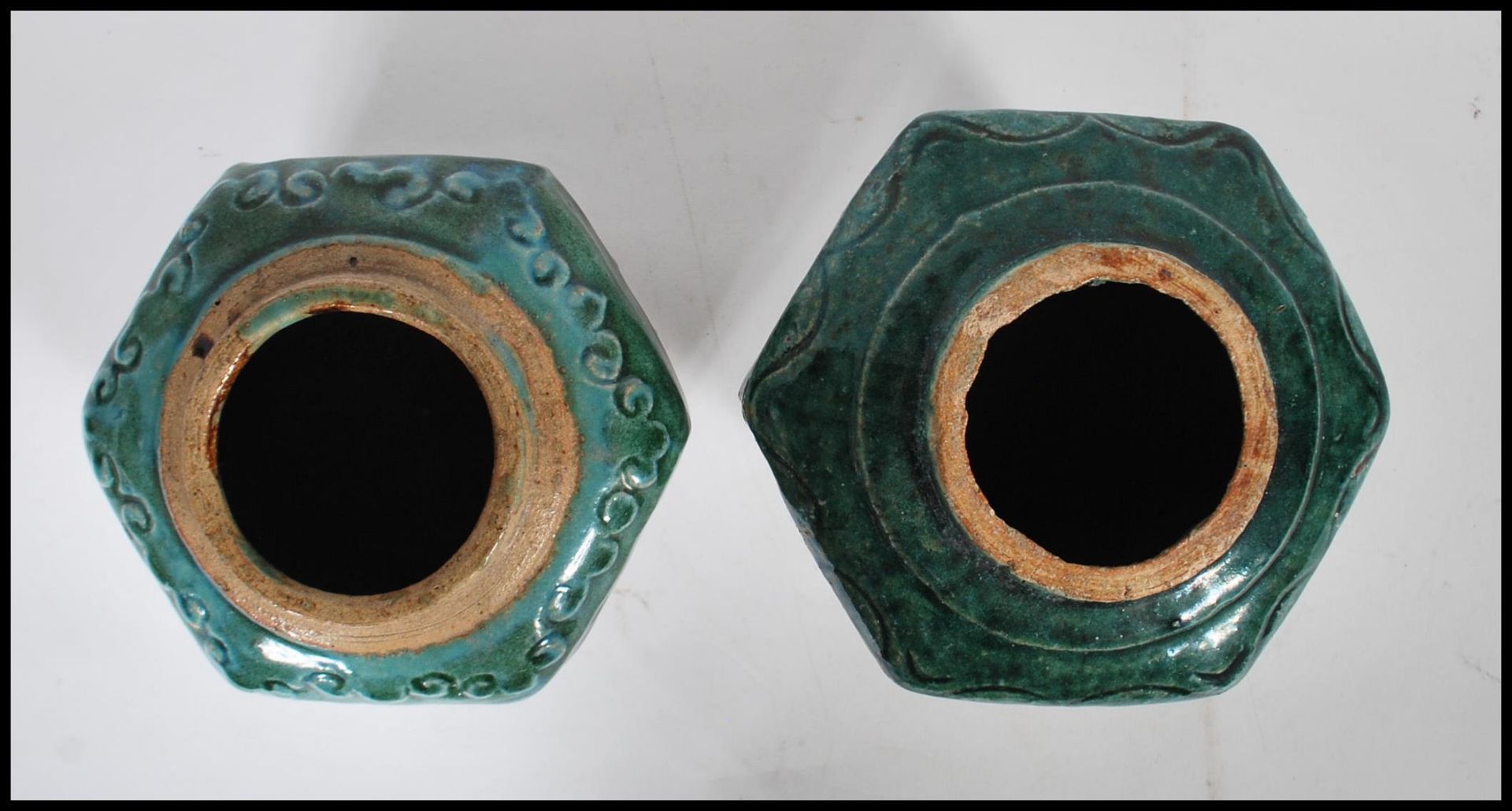 A pair of late 19th Century Chinese stoneware ginger jars of hexagonal form having panels of - Bild 3 aus 4