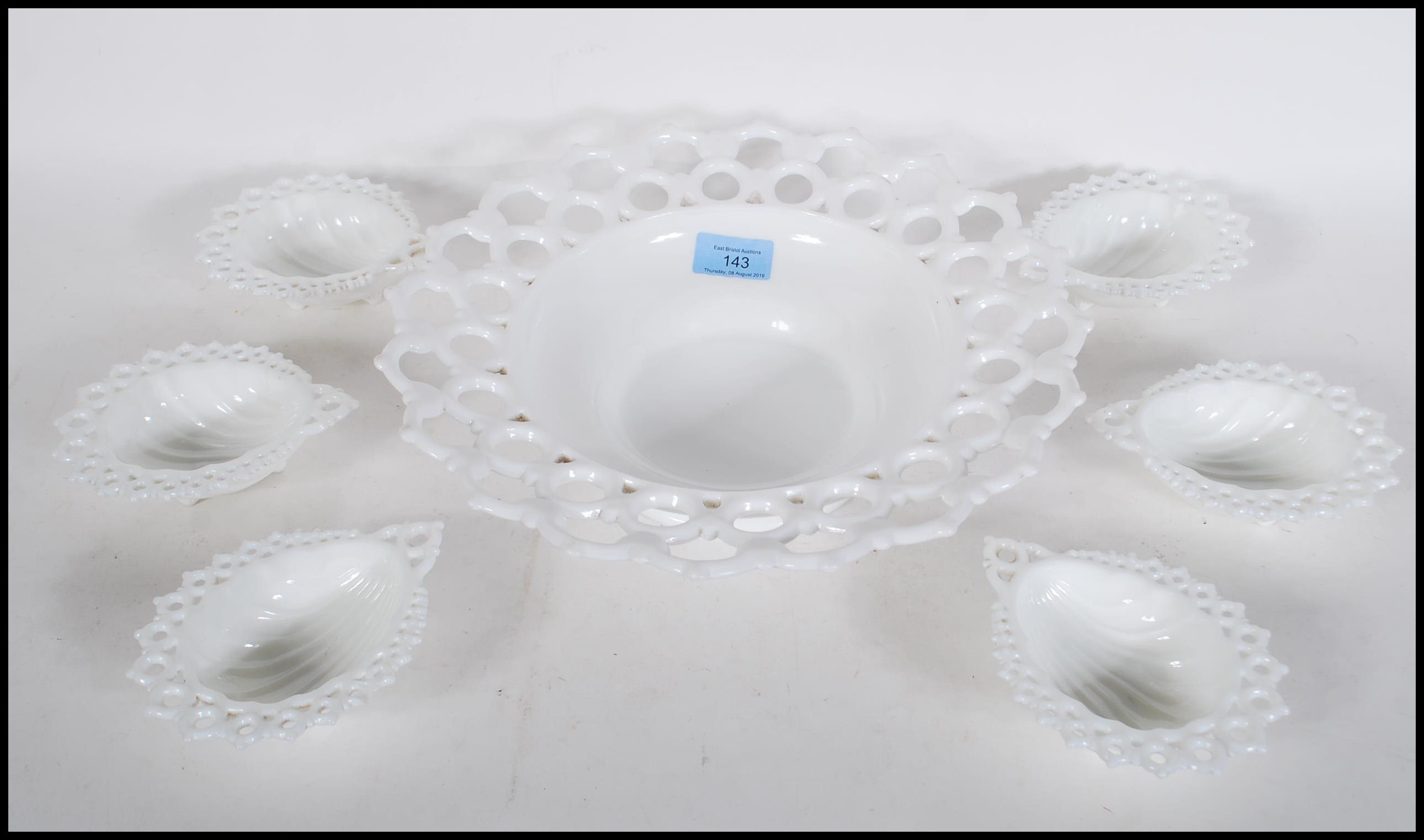 A 19th Century pressed milk glass centrepiece bowl - Image 2 of 7