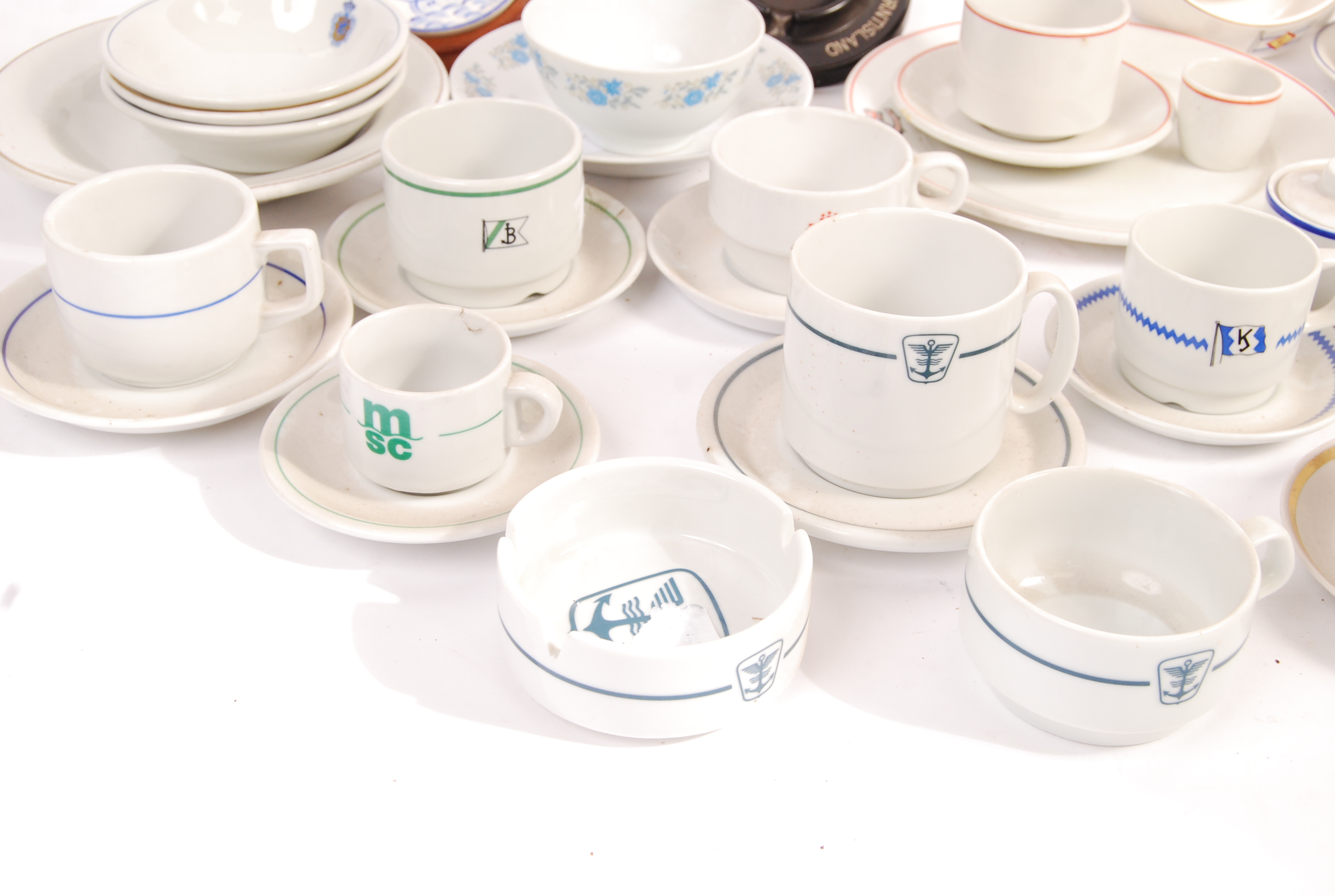 LARGE COLLECTION OF SHIPPING RELATED CERAMICS - Image 6 of 6