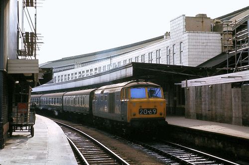 RARE COLLECTION OF RAILWAYANA - REMOVED FROM D7055 - Image 8 of 8