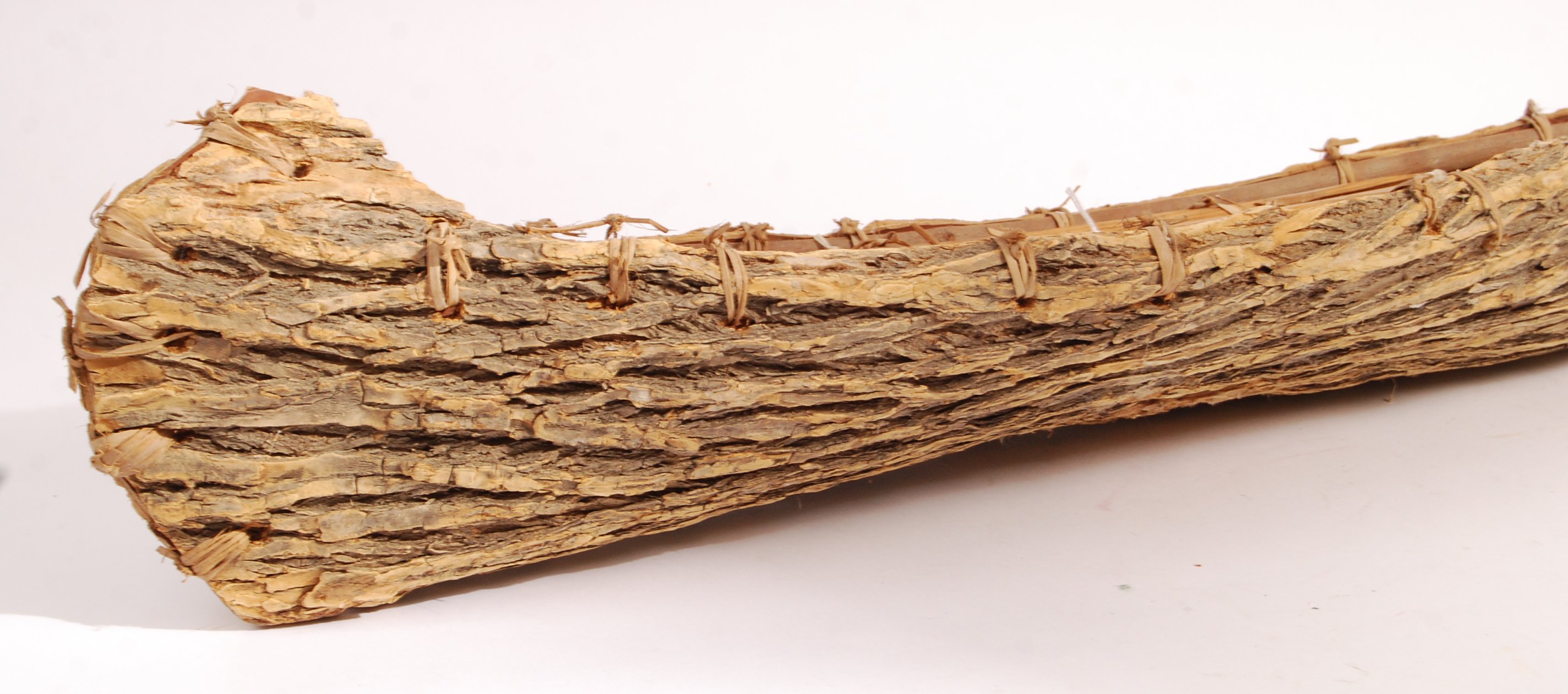 20TH CENTURY NATIVE AMERICAN ELM BARK MODEL CANOE - Image 2 of 5