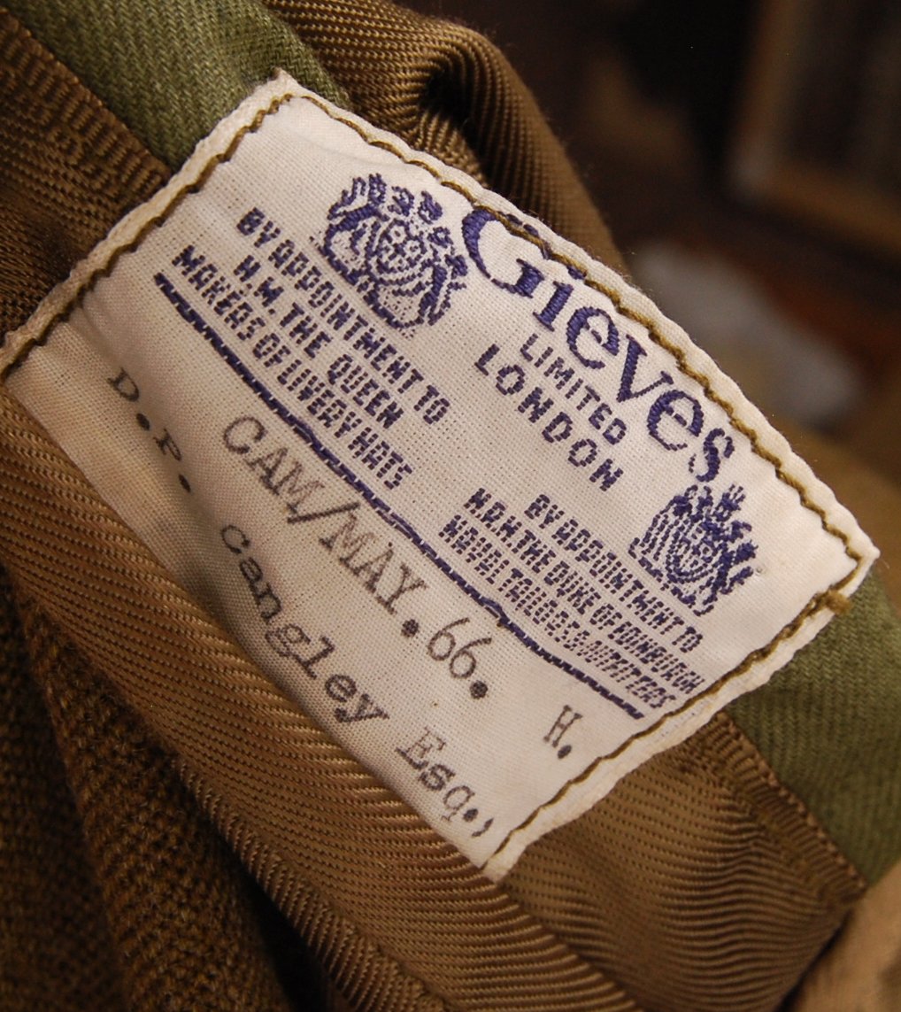 POST WWII BRITISH ARMY PARACHUTE CAPTAINS DRESS JA - Image 5 of 5