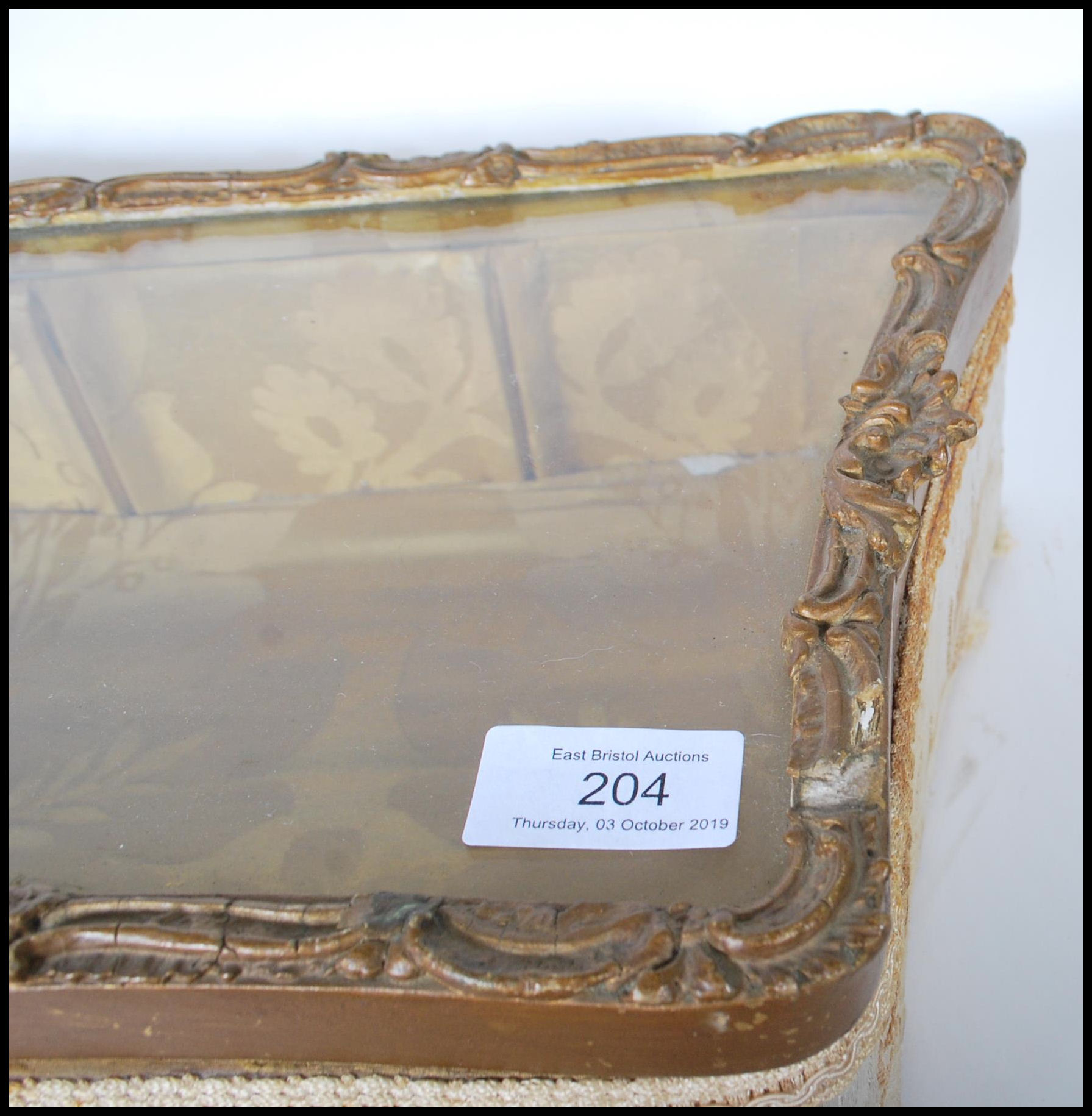 A 19th Century table top display cabinet bijouterie, the glazed hinged top bordered by a gesso - Image 5 of 7