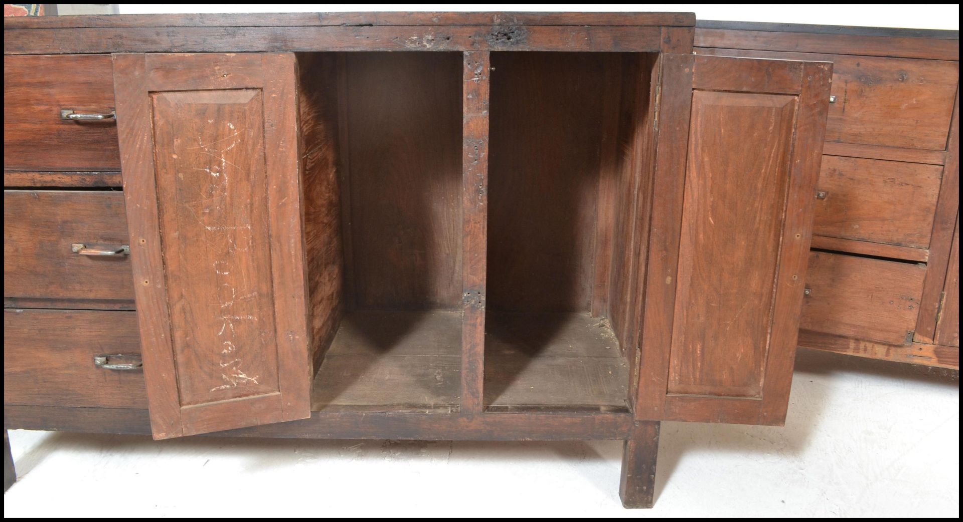 A pair of unusual 20th century hardwood sideboard cabinets of hardwood construction being raised - Bild 14 aus 17