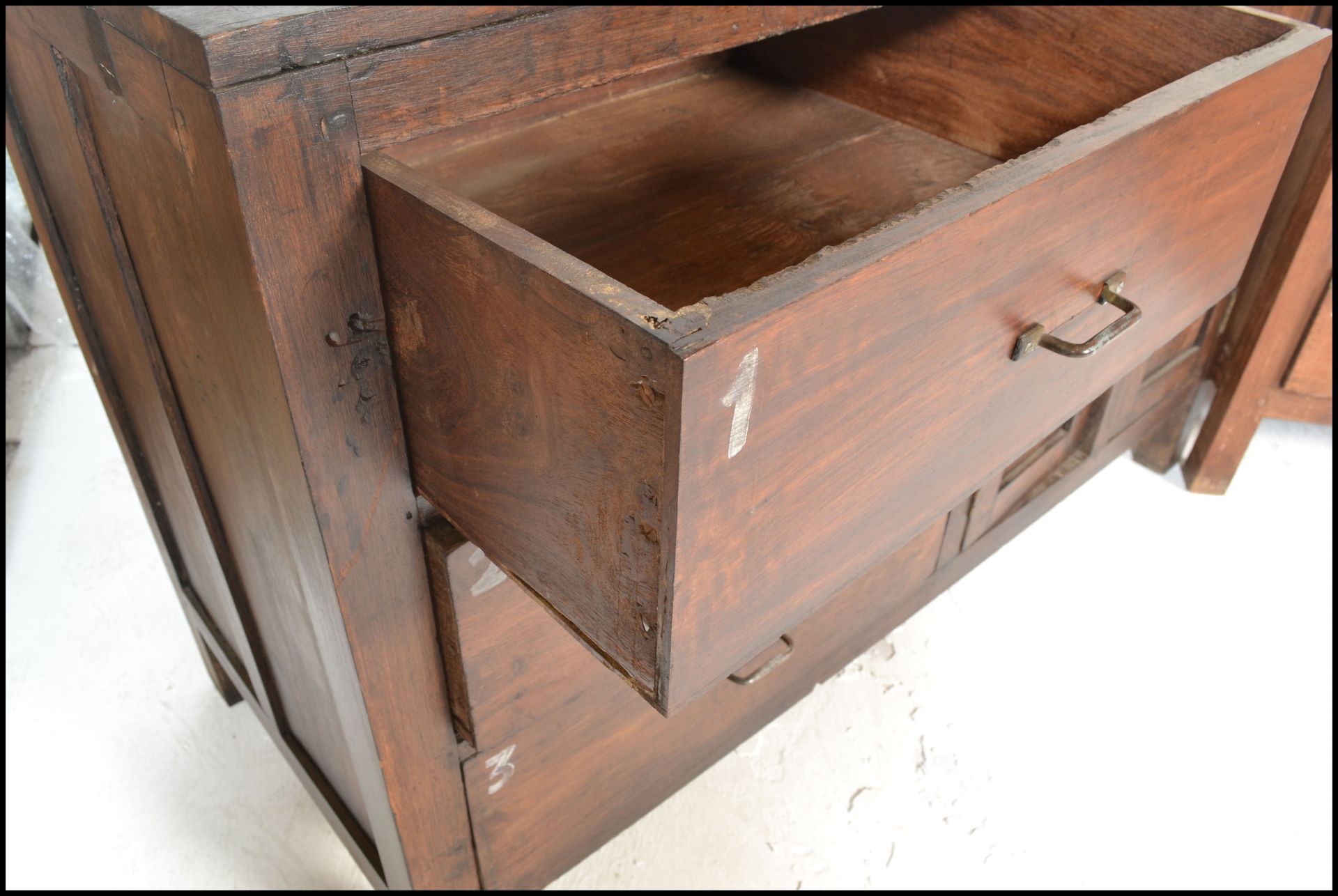 A pair of unusual 20th century hardwood sideboard cabinets of hardwood construction being raised - Bild 13 aus 17