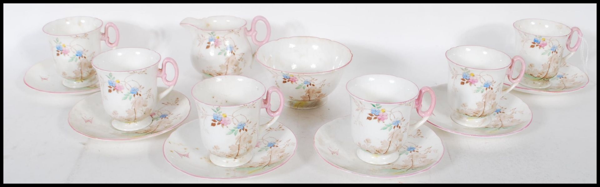 An early 20th Century Shelley coffee service having pink and blue floral sprays with butterflies and - Bild 2 aus 11