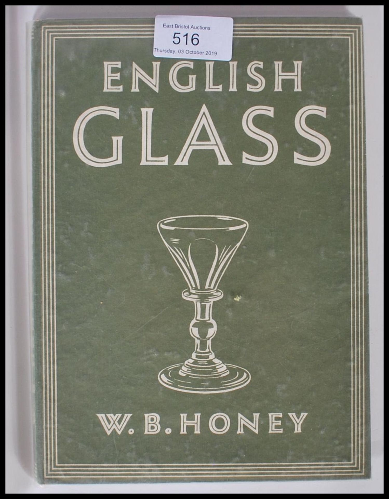 A selection of 20th Century retro glass collectors reference books to include 'English Glass' W. - Bild 5 aus 6