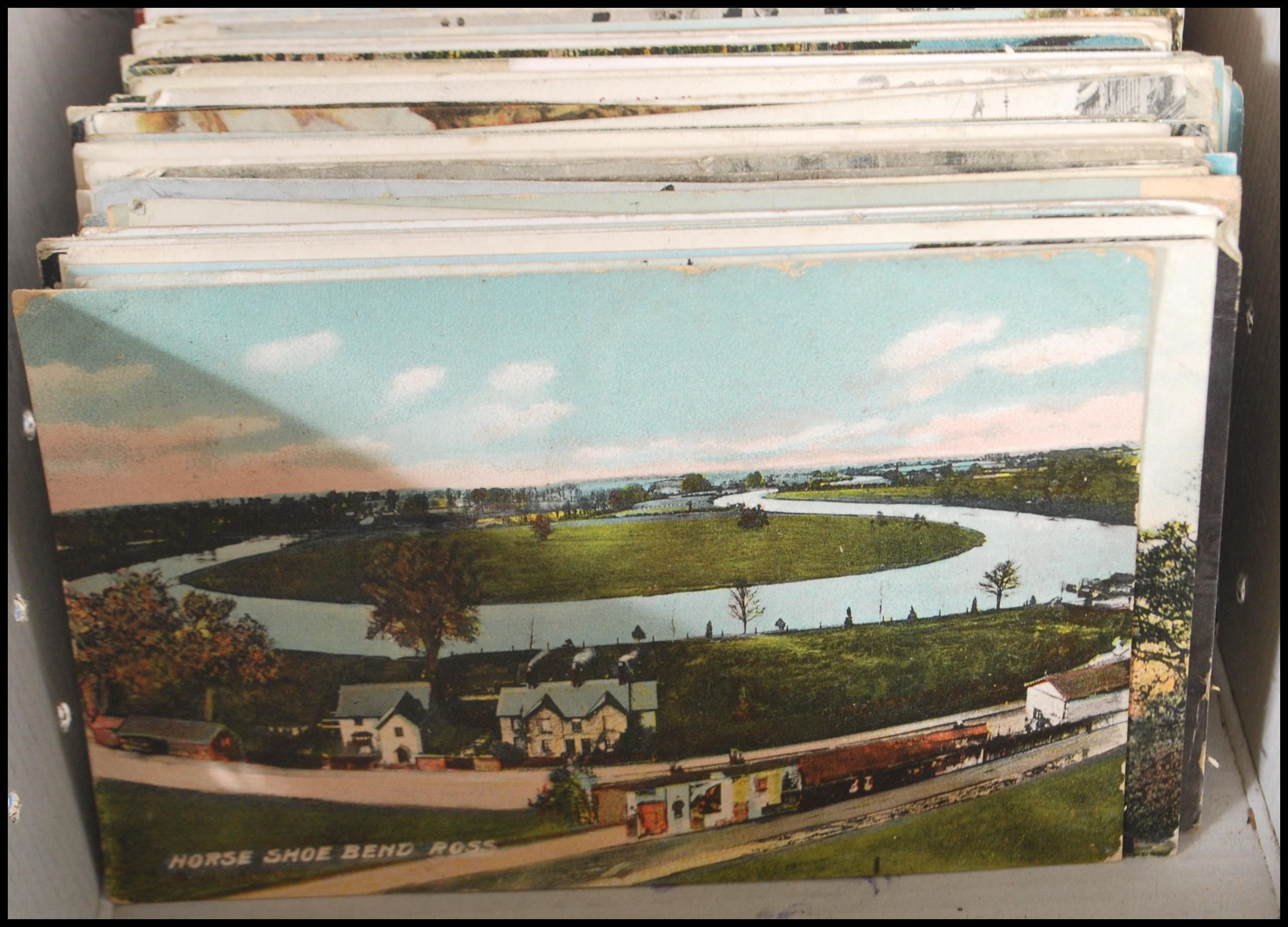 A good collection of approx 500 postcards. All early type with most V.K and overseas topographical - Image 9 of 11