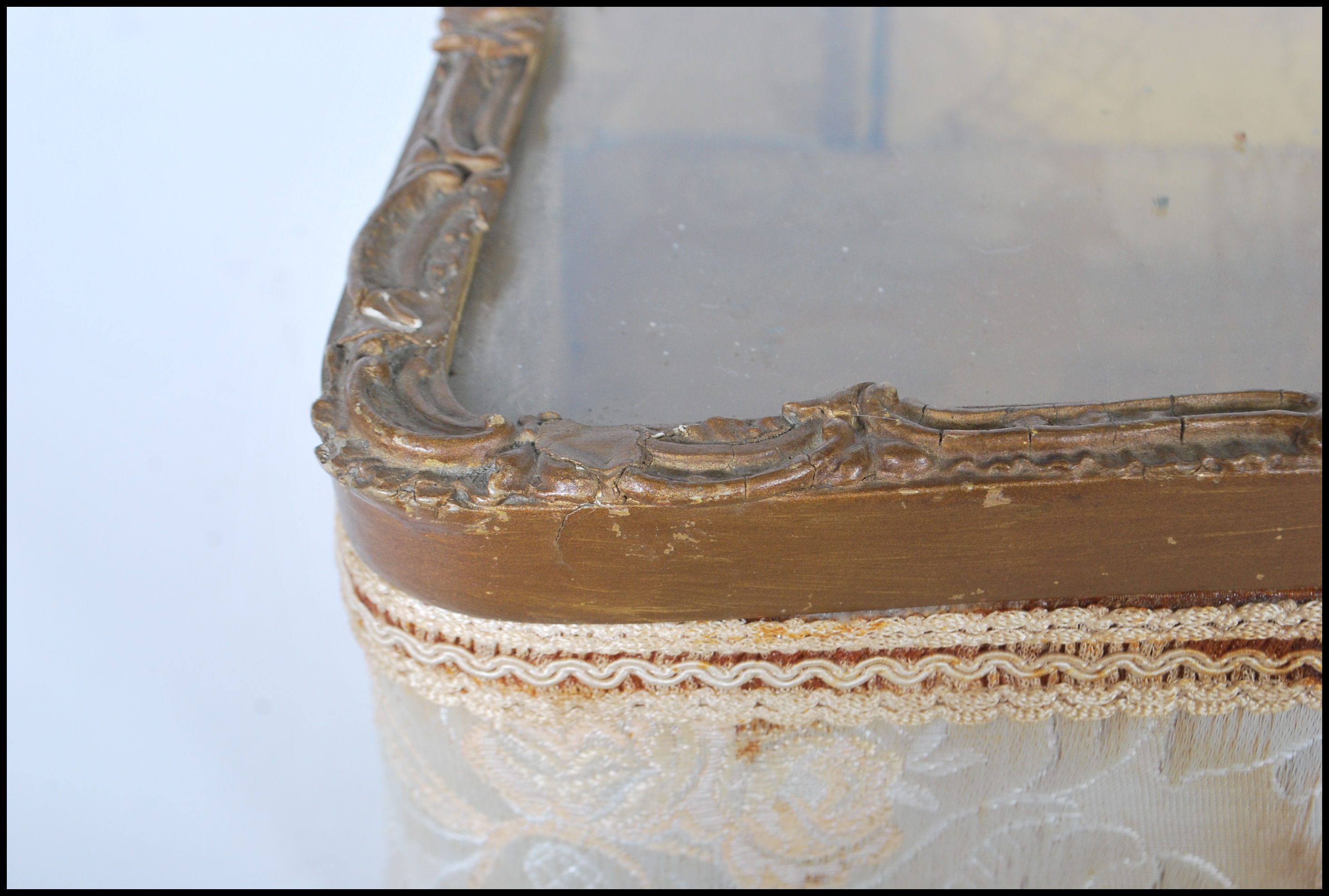 A 19th Century table top display cabinet bijouterie, the glazed hinged top bordered by a gesso - Image 4 of 7