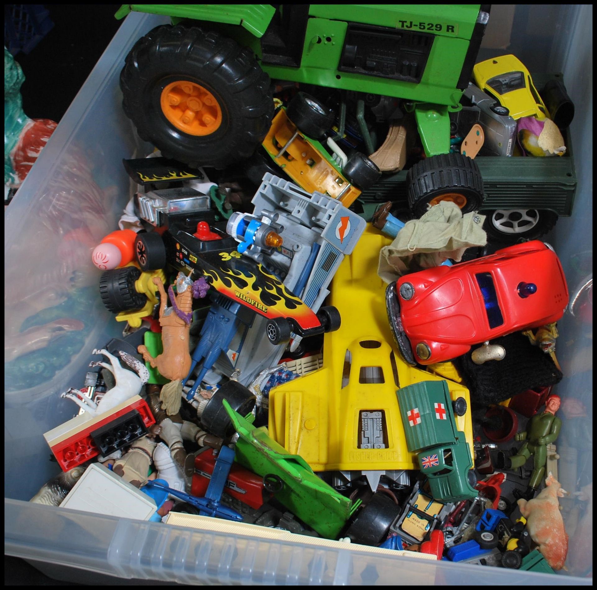 A large collection of playworn diecast model cars to include Matchbox, Corgi,  Hot Wheels etc - Bild 10 aus 10