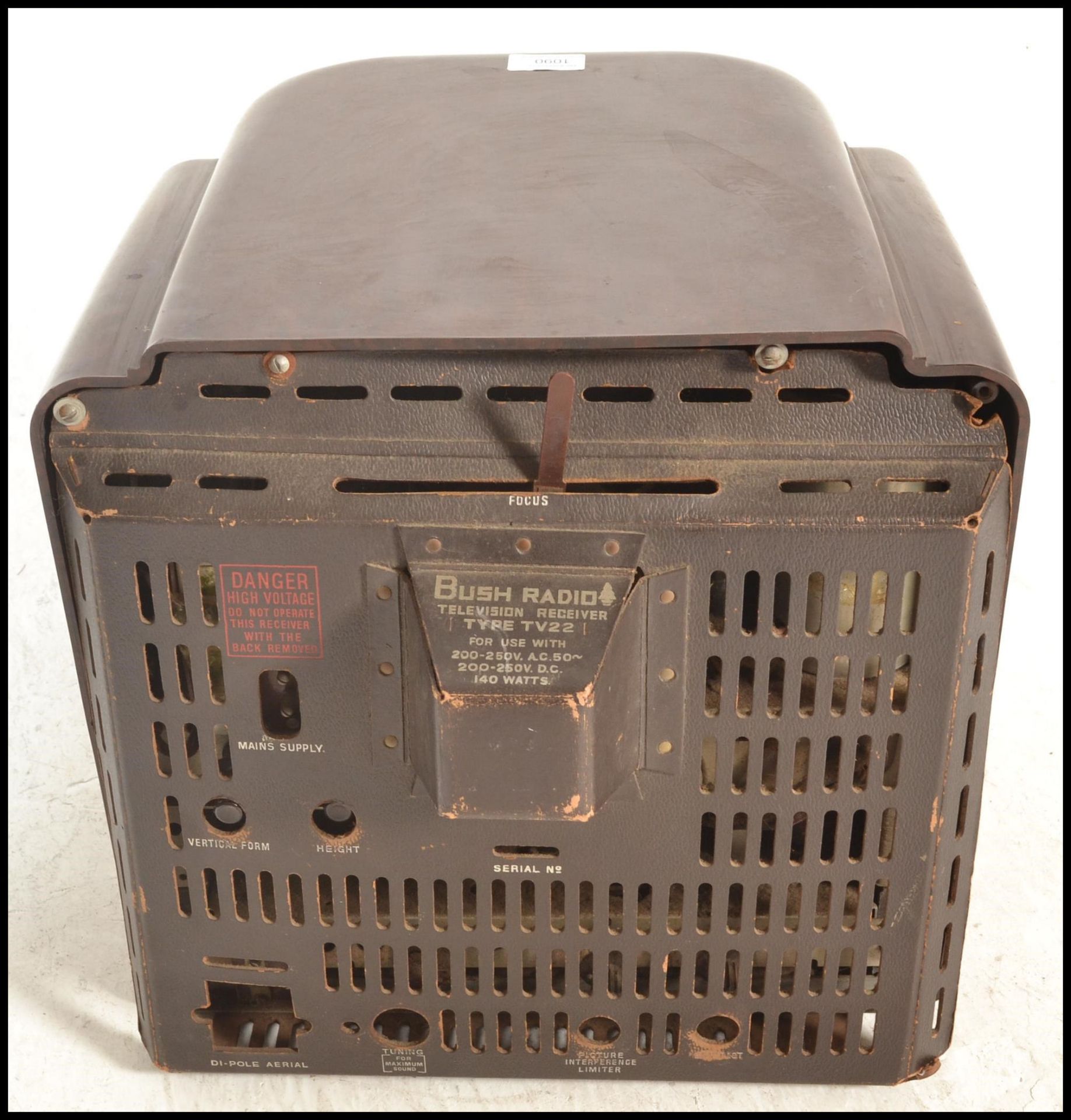 A Bush type TV22 Television Receiver, 1950, 405-line standard, 9-inch screen with white mask, in - Image 4 of 4
