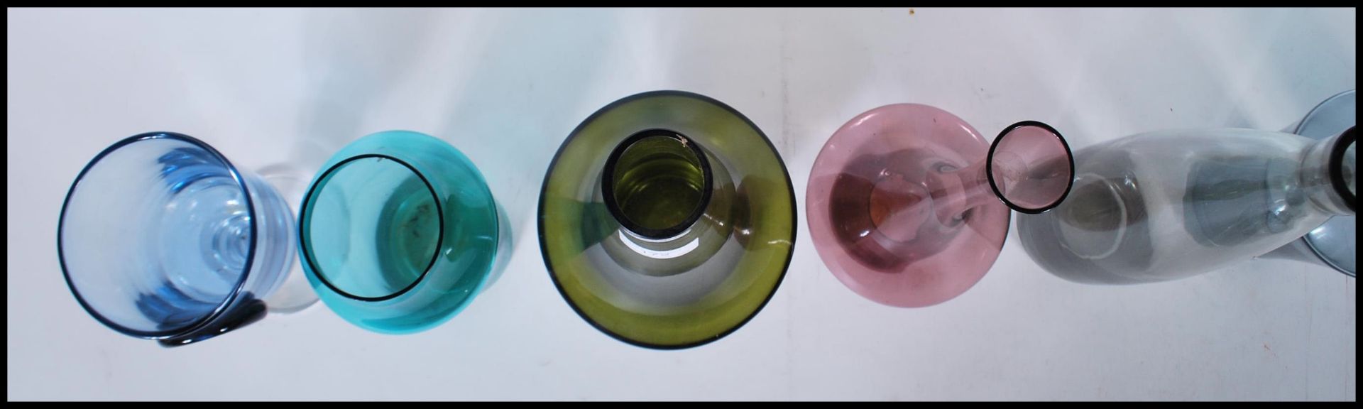 A selection of vintage retro 20th Century coloured studio glass vases of various forms to include - Bild 10 aus 10