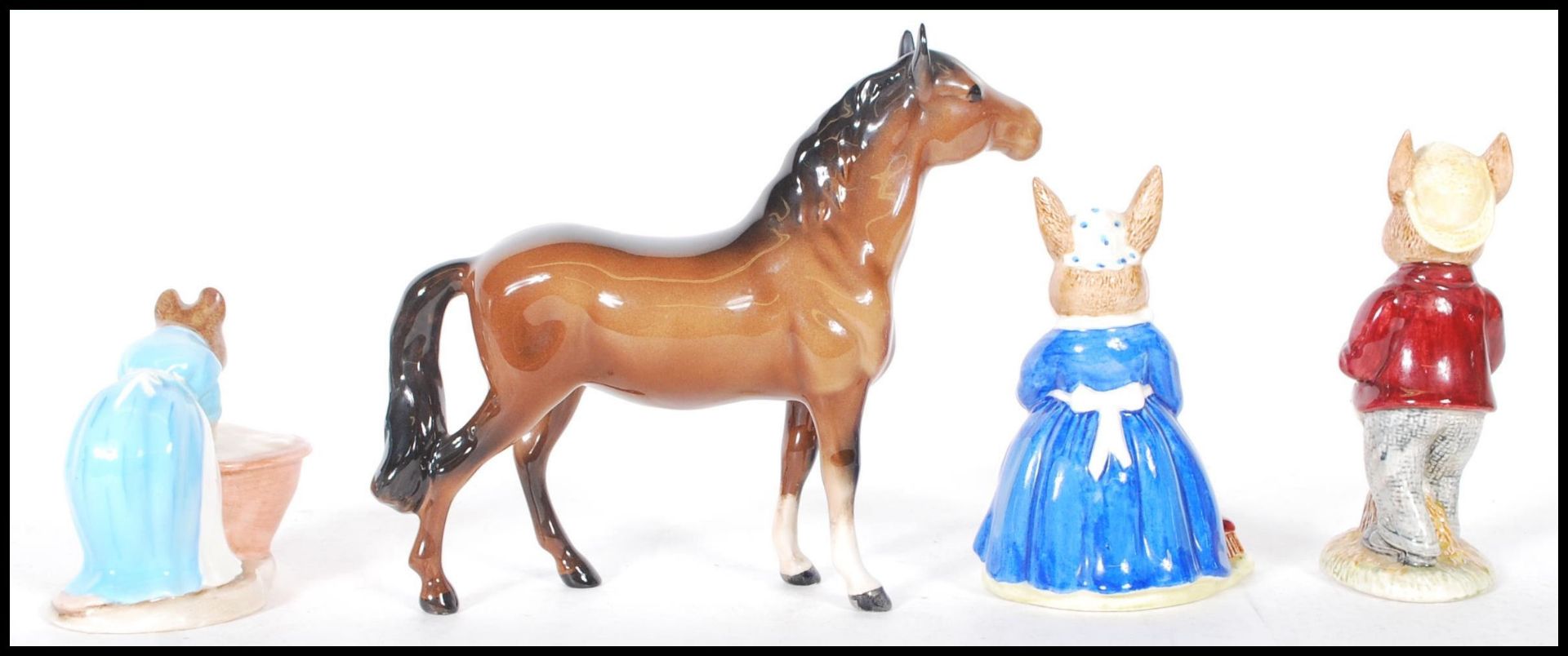 A group of 20th Century Beswick and Royal Doulton ceramic ornaments to include a brown horse and a - Bild 3 aus 11