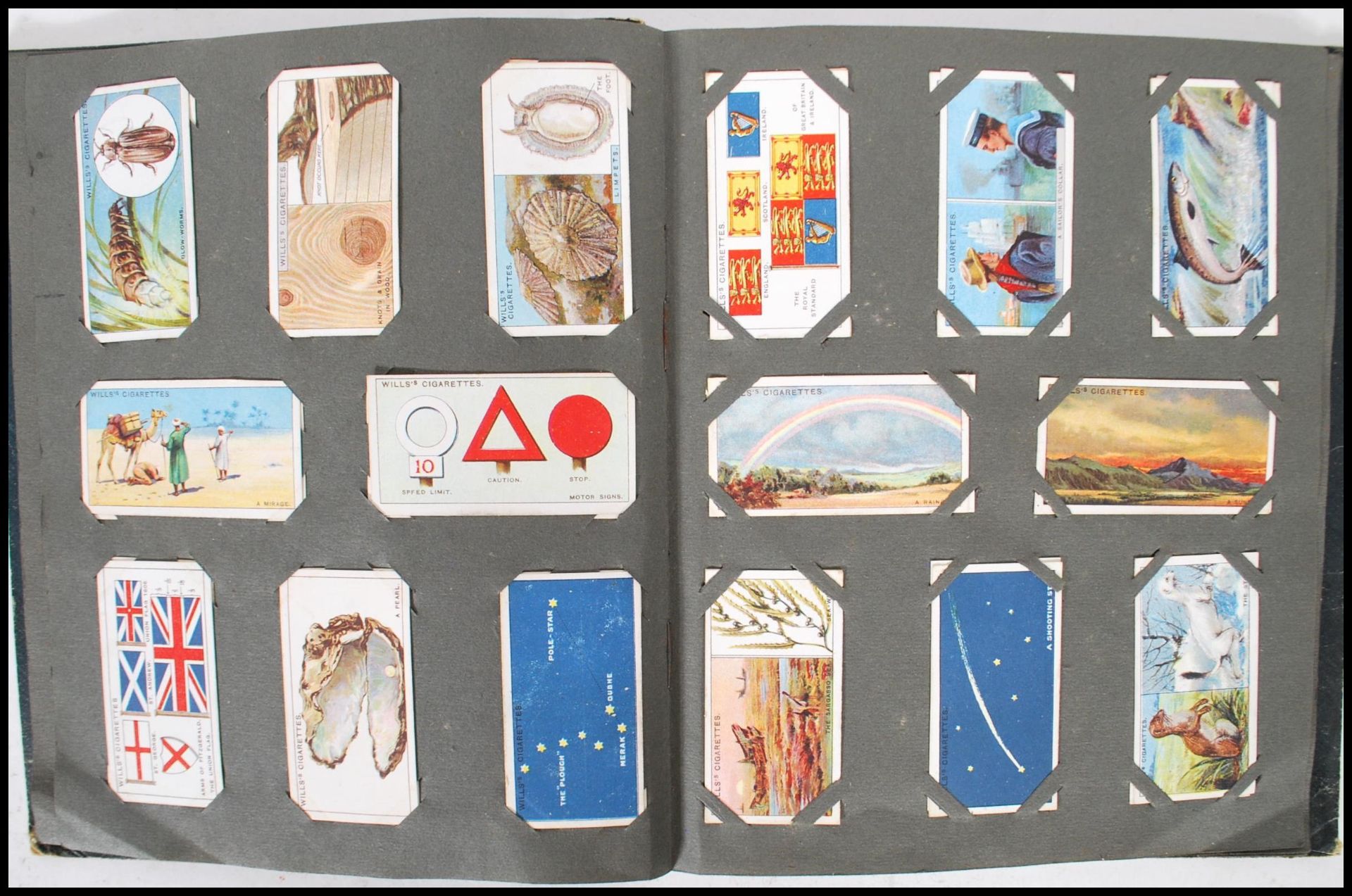 A collection of cigarette tea cards dating from the 20th Century  to include cards in albums, full - Bild 18 aus 18