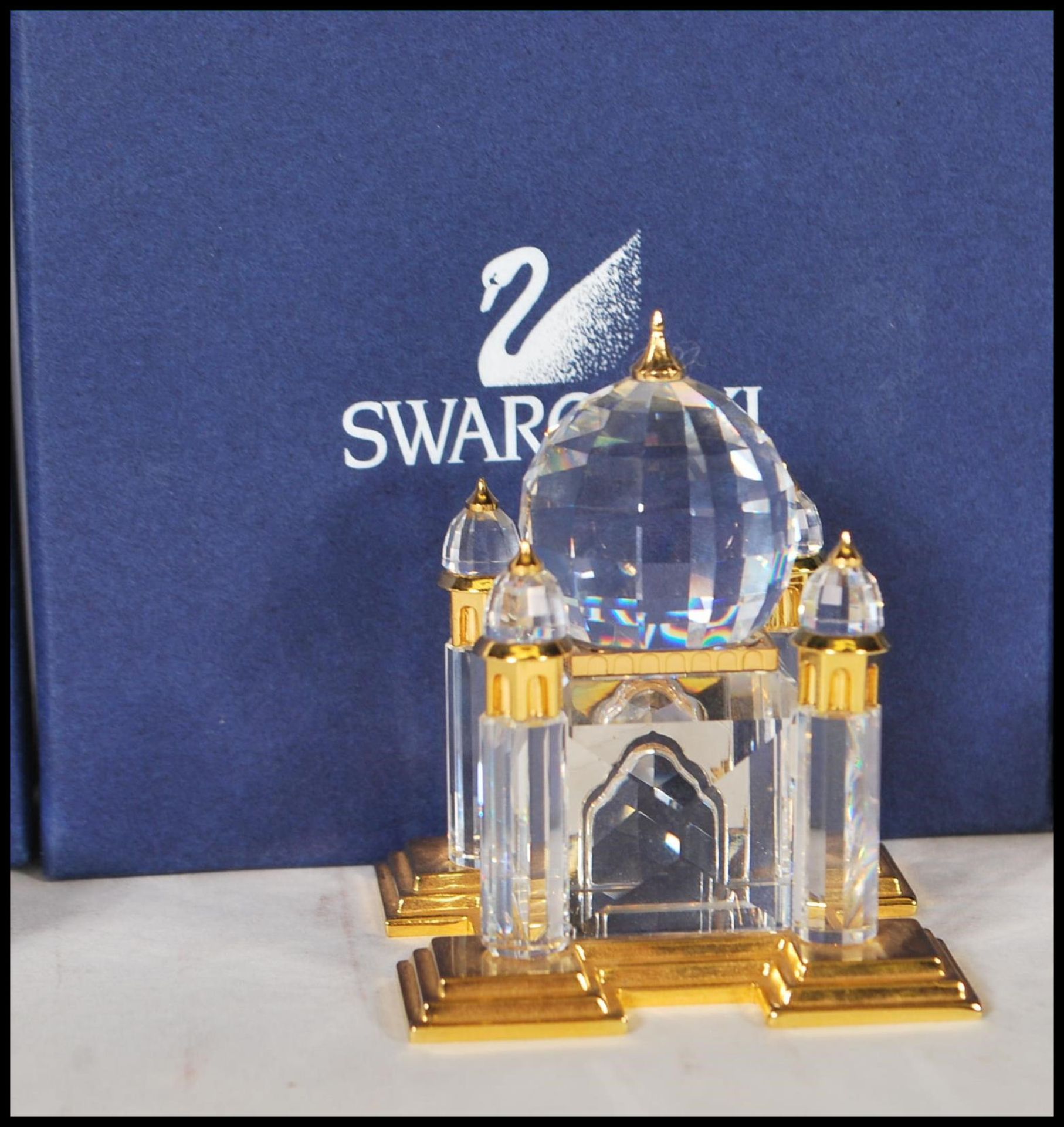 Swarovski - A collection of cut glass crystal figurines to include a harp, a globe, a rocking chair, - Bild 5 aus 7