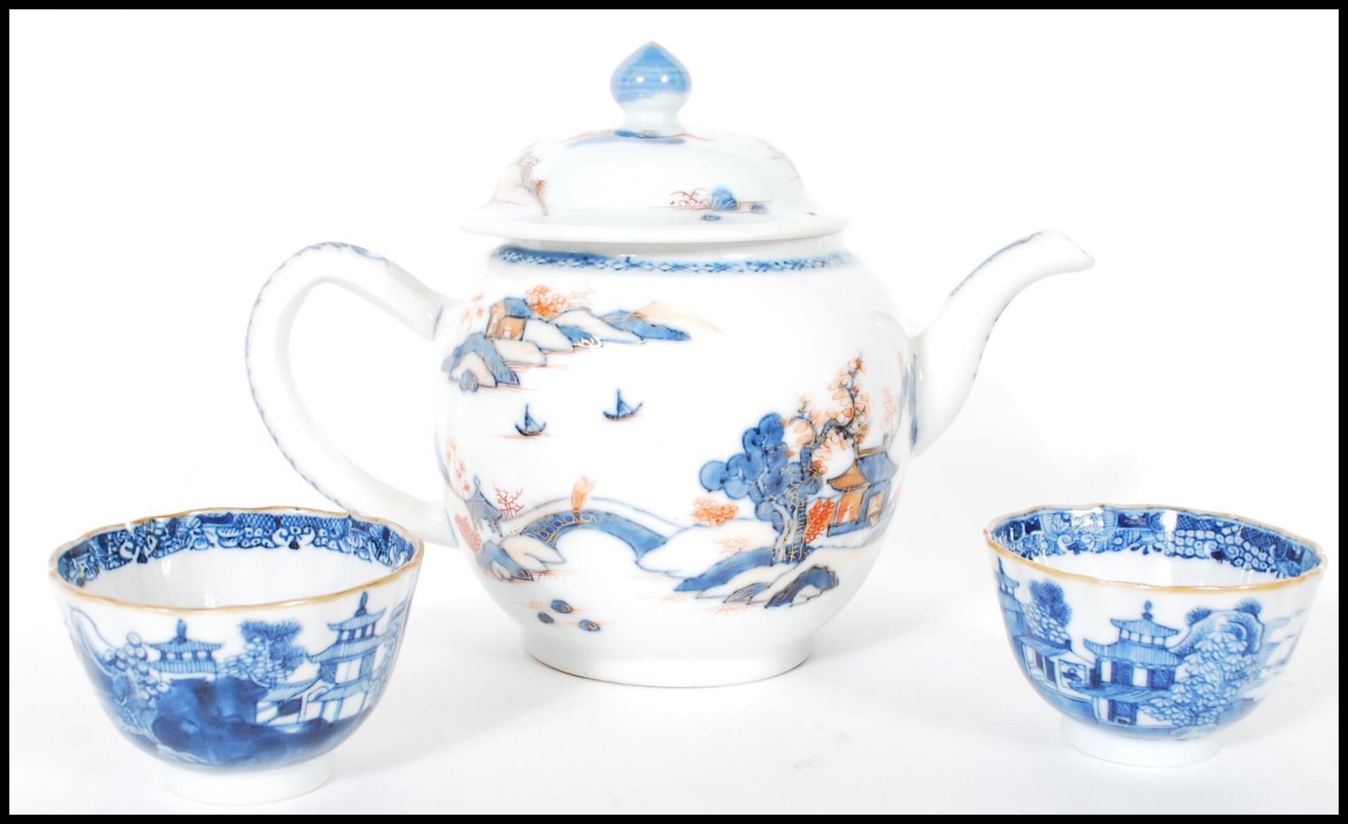 A collection of Chinese porcelain export ceramics to include a hand painted Imari teapot of - Image 6 of 10