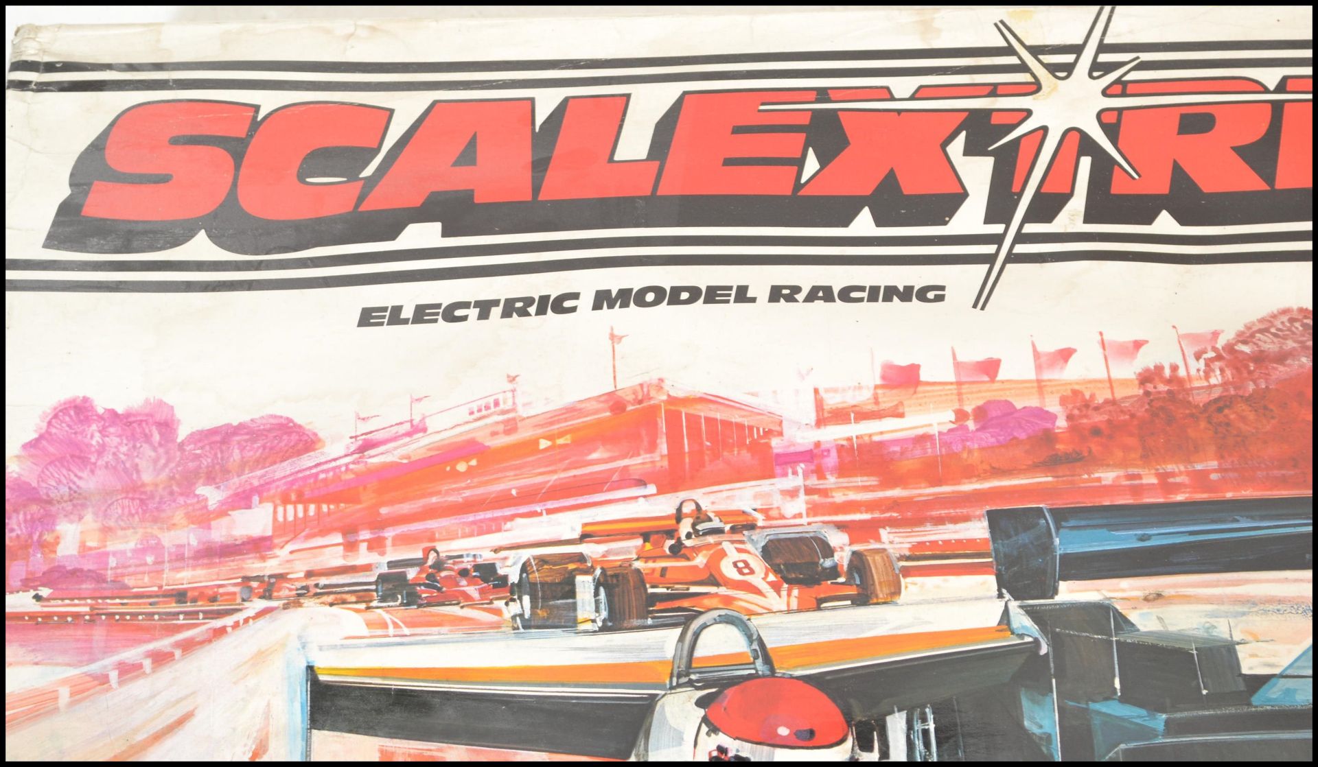 A vintage retro 20th Century Scalextric 500 electronic slot car racing game. Cars included Elf - Bild 2 aus 7