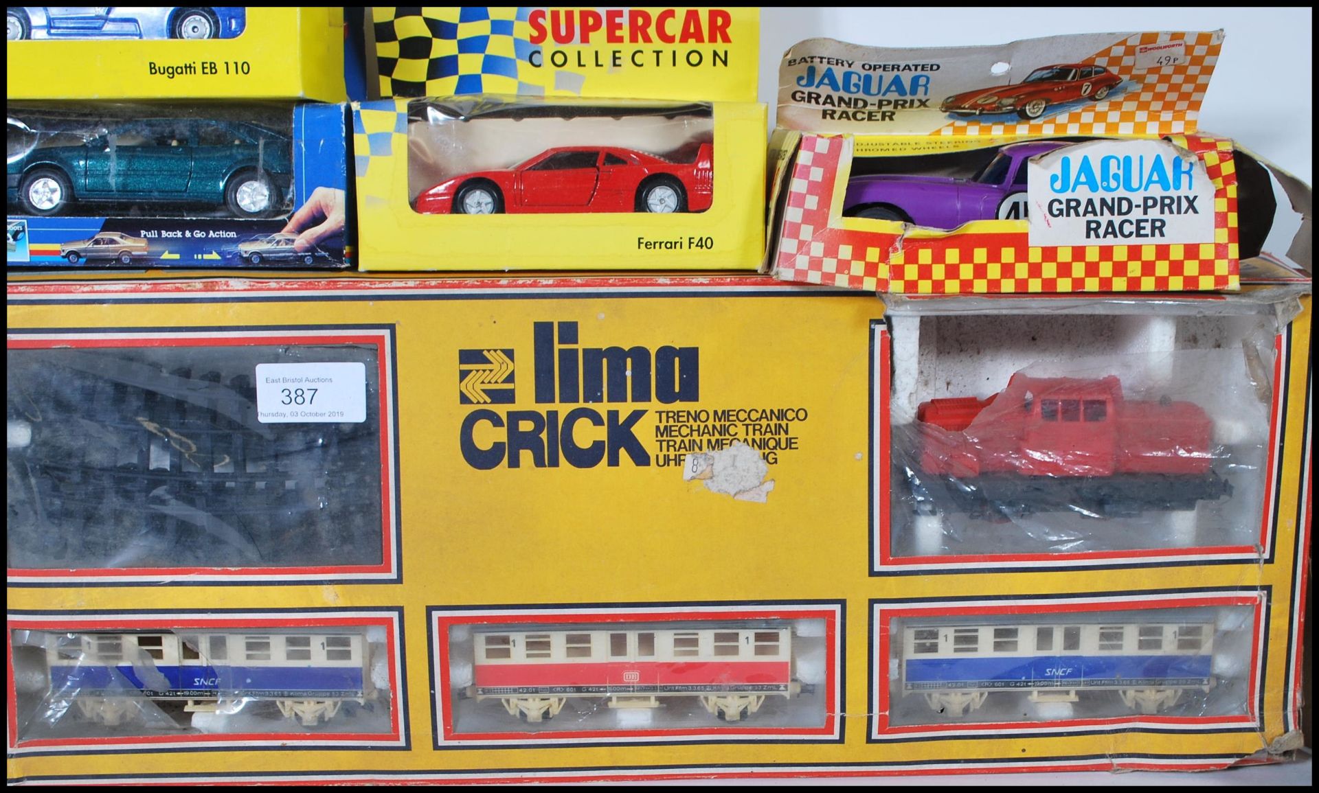 A collection of boxed diecast model cars and lorries to include Esso Road Tanker, Oxford die cast, - Bild 4 aus 6